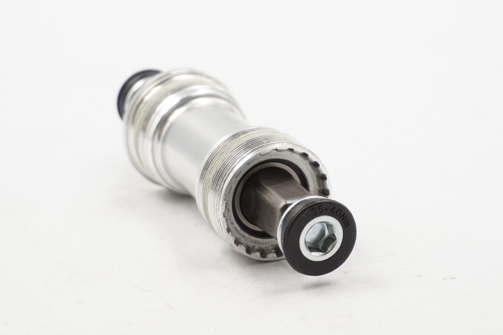 SUGINO 「スギノ」 CBBSL-103 ボトムブラケット / 奈良店