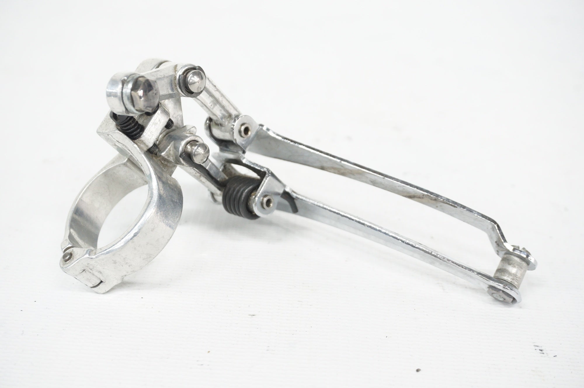 CAMPAGNOLO 「カンパニョーロ」 980 フロントディレイラー / 阪急塚口