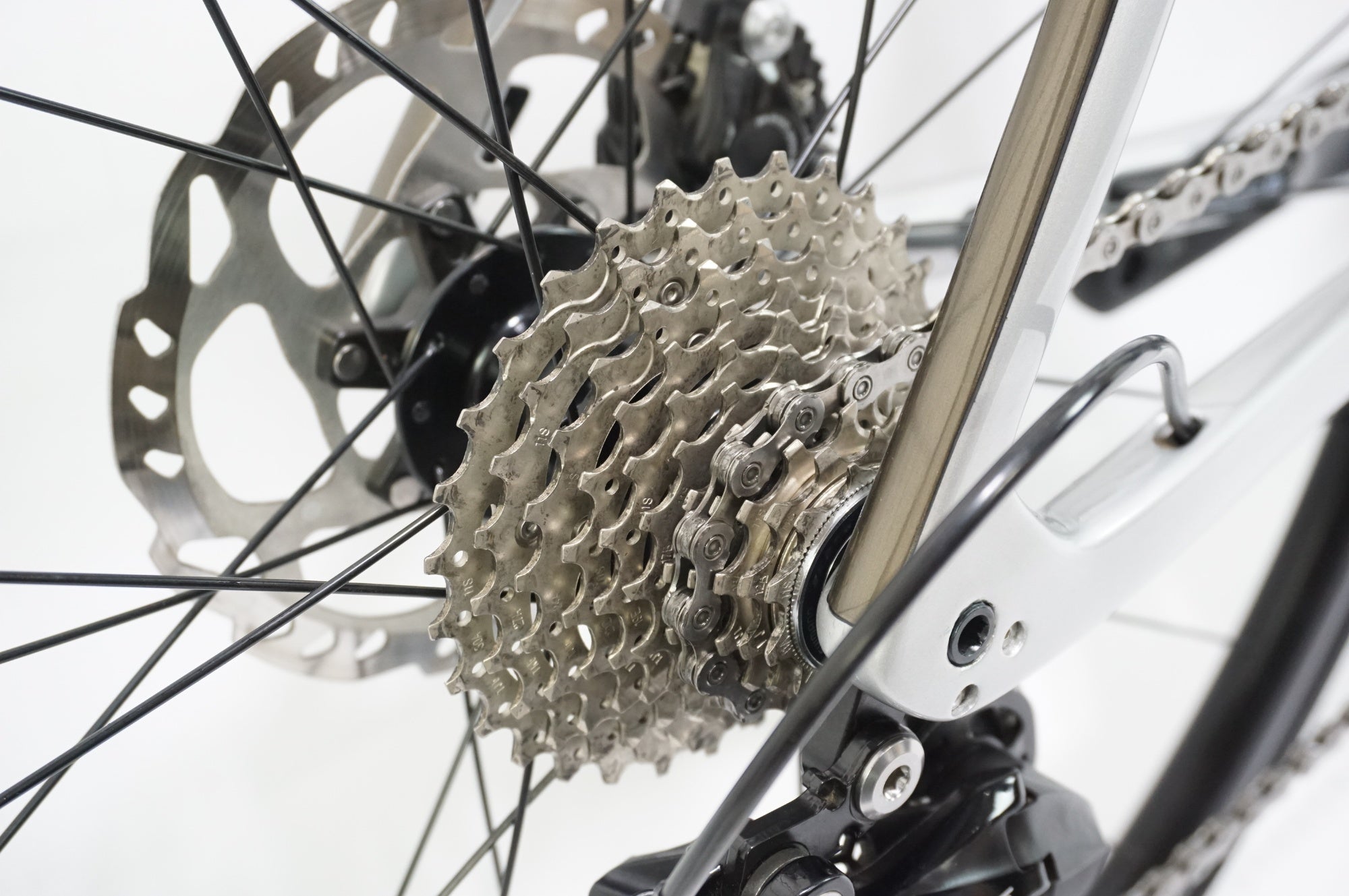 TREK 「トレック」 EMONDA SL5 DISC 2021年モデル ロードバイク / 中目黒店