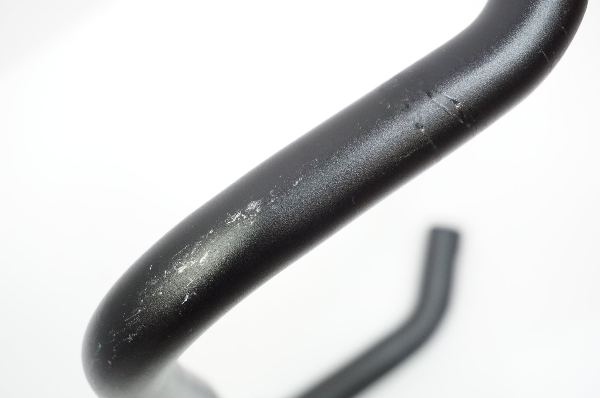TYRELL 「タイレル」 ブルホーンバー ∅31.8mm 400mm ハンドル / 中目黒店