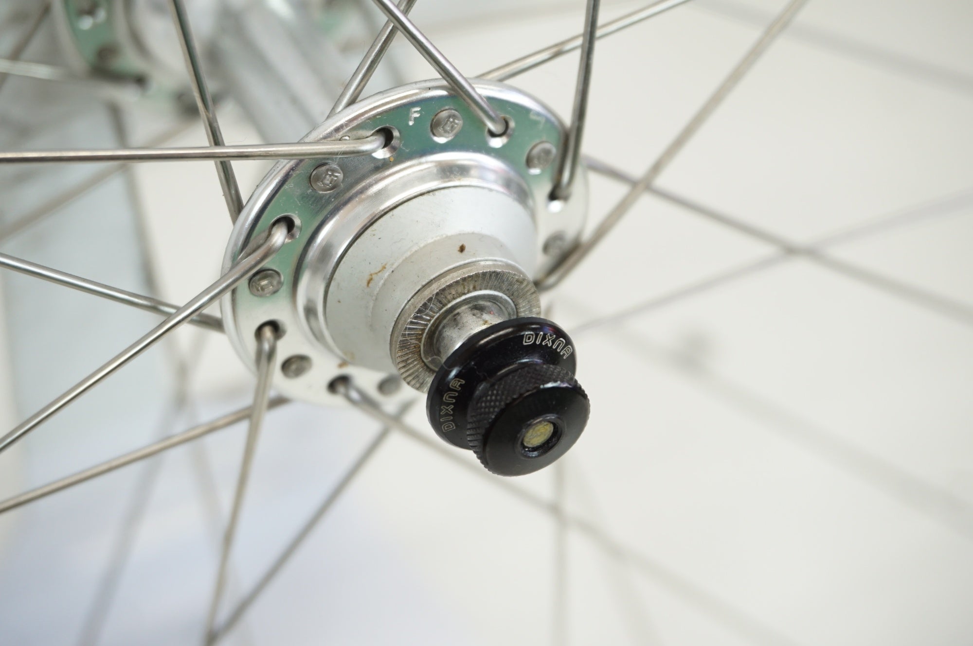 AMBROSIO 「アンブロッシオ」 リム GRAND BOIS ハブ カンパフリー 手組