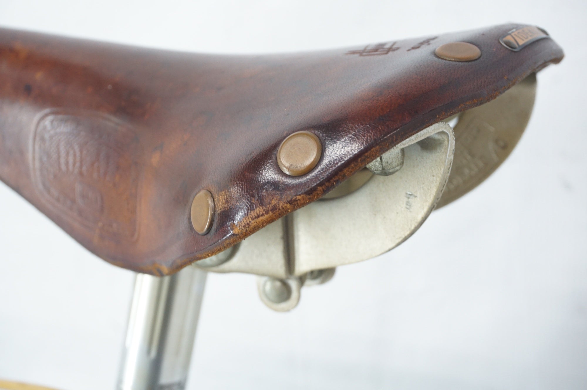 ヒラメ　ランドナー 新入荷情報】HIRAME BICYCLE デッドストック発掘！ | Circles