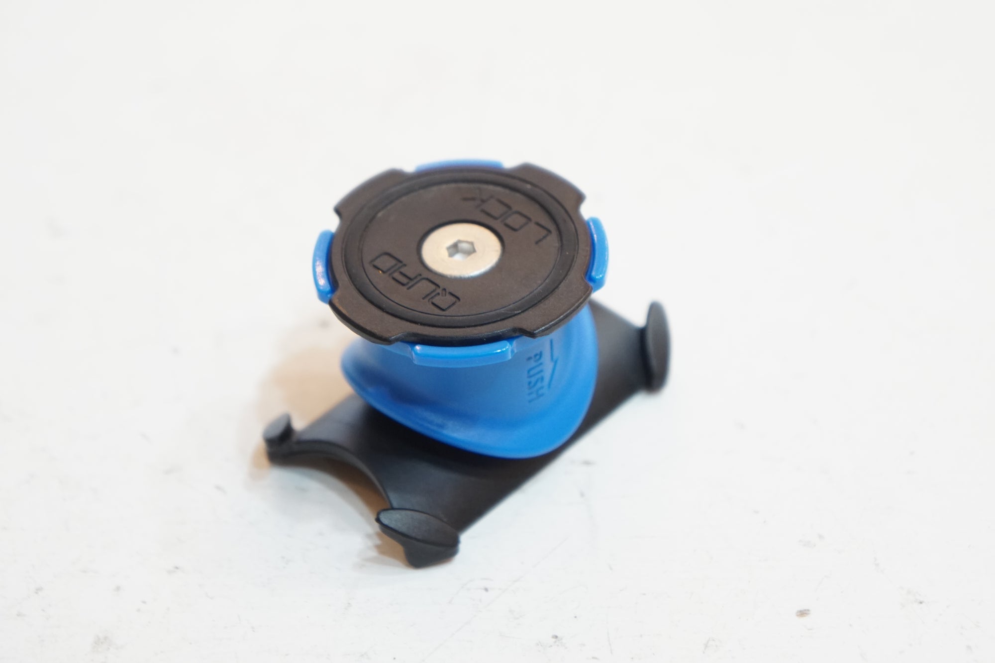 QUAD LOCK 「クアッド ロック」 ハンドルバーマウント / バイチャリ浦和ベース