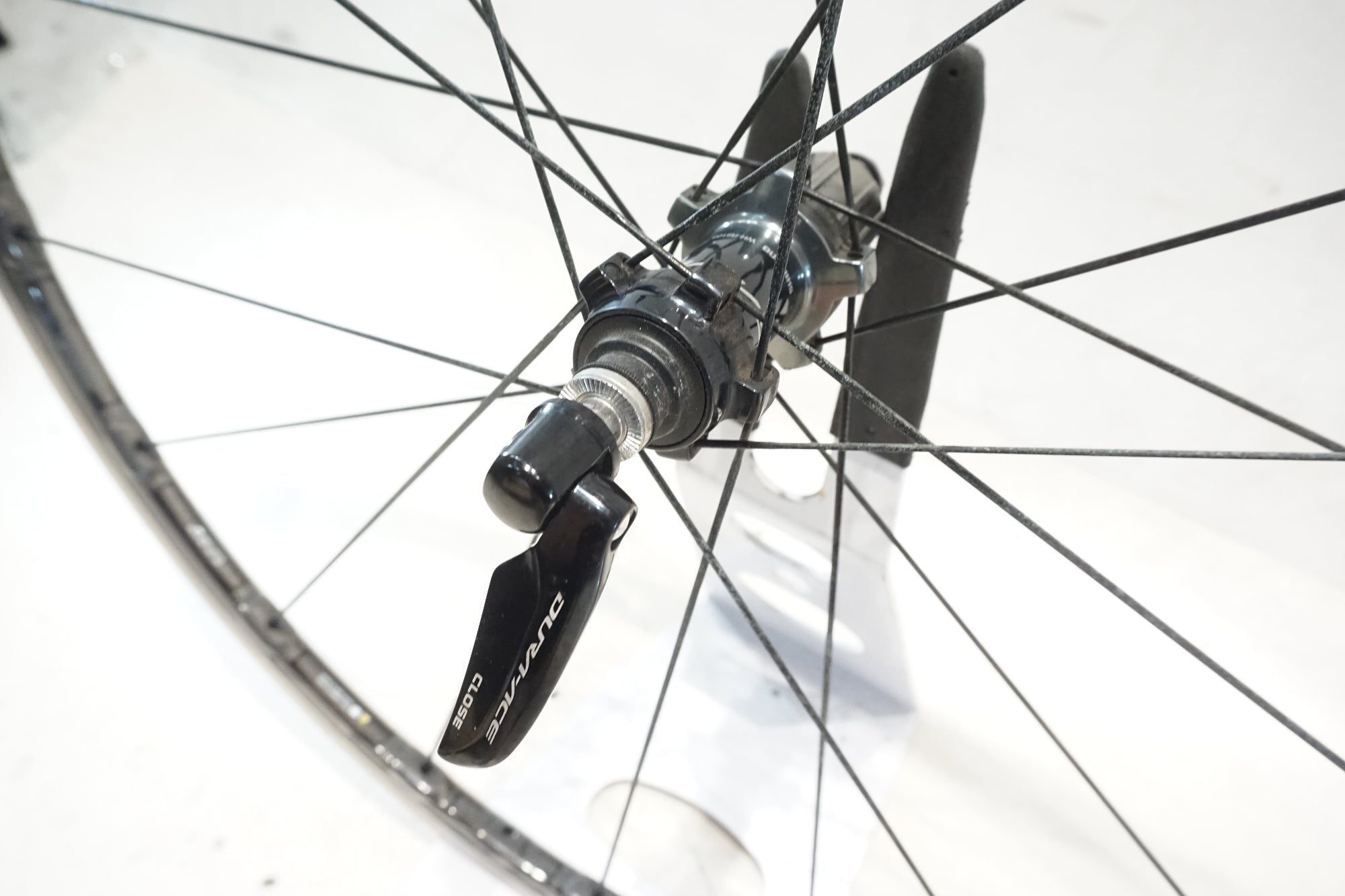 SHIMANO 「シマノ」 DURA-ACE WH-R9100-C24-CL シマノ11速 ホイール