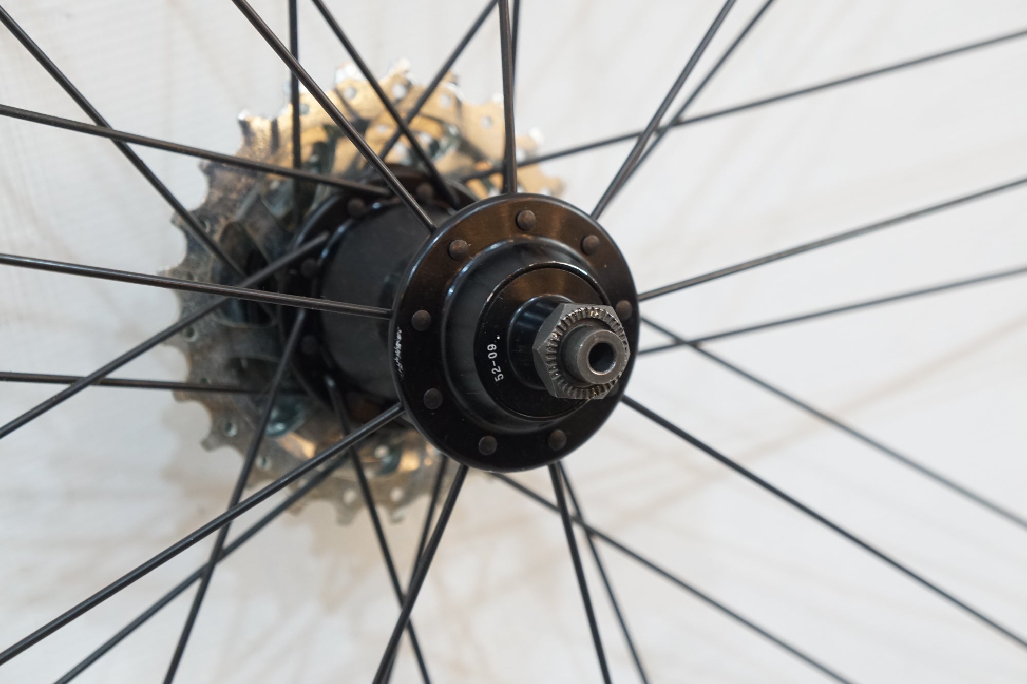 ほぼ新品 CAMPAGNOLO KHAMSINカムシン タイヤ付き カンパフリー ほぼ新品 CAMPAGNOLO KHAMSINカムシン タイヤ付き カンパフリー