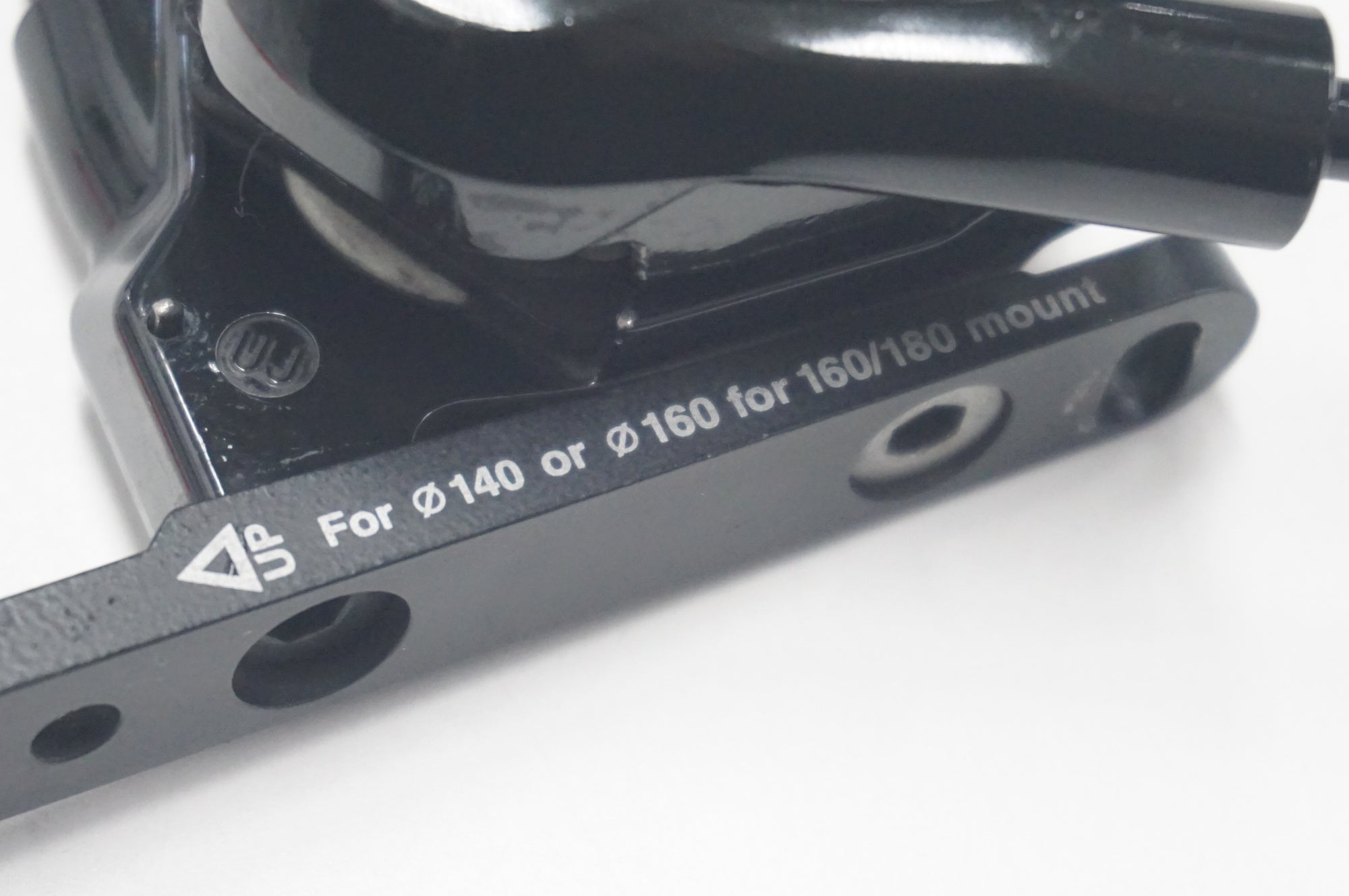 SHIMANO 「シマノ」 105 BR-R7070 ディスクブレーキキャリパーセット