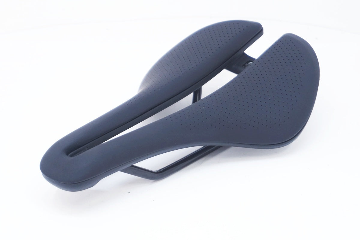 【美品】ボントレガー AEOLUS ELITE 145幅 サドル BONTRAGER 「ボントレガー」 AEOLUS ELITE サドル / 大阪美原北