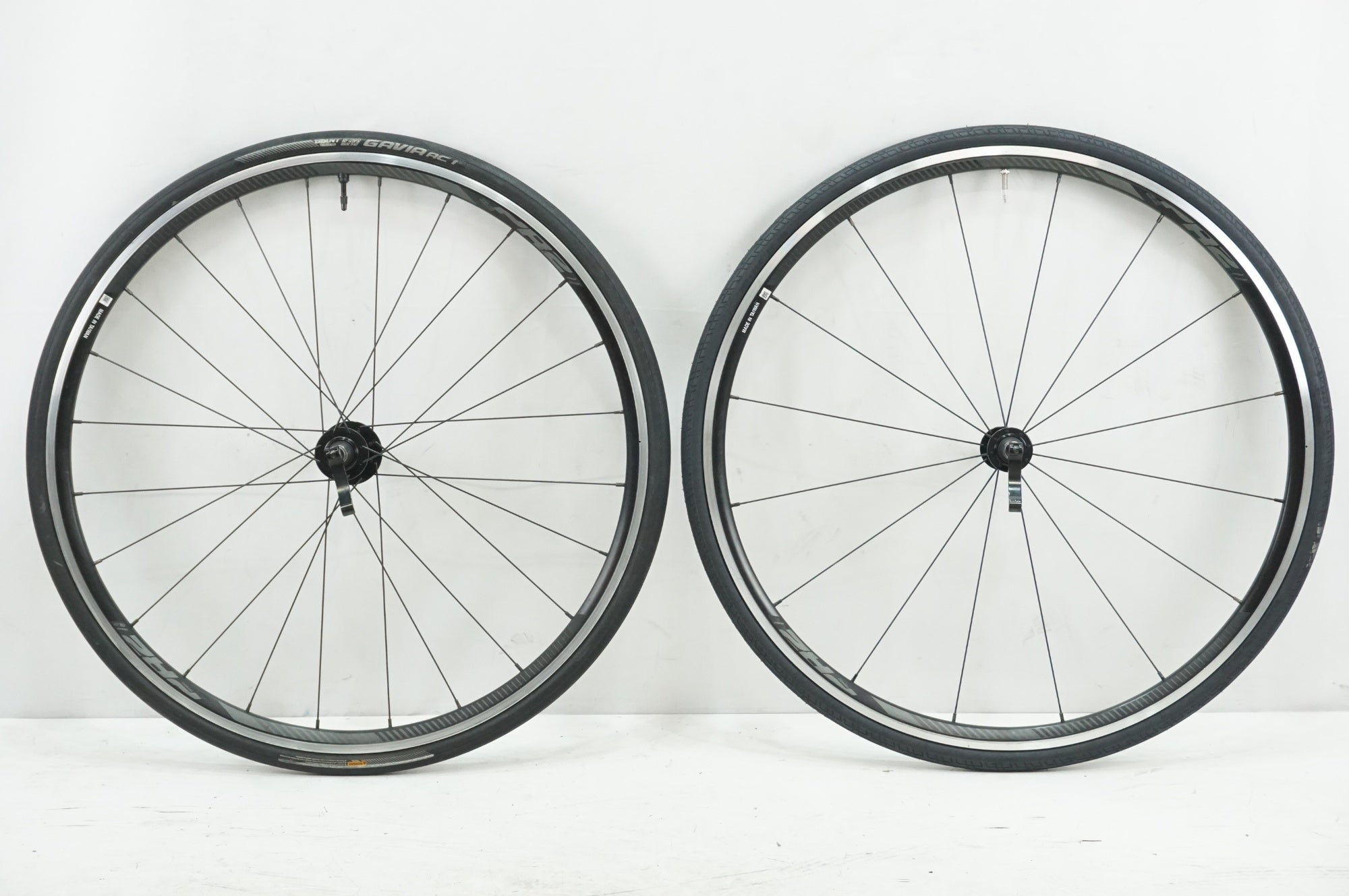 giant PR-2 リムブレーキ　タイヤ・スプロケ付き　11S 11-28t GIANT 「ジャイアント」 PR-2 シマノ11S ホイールセット / 大宮店
