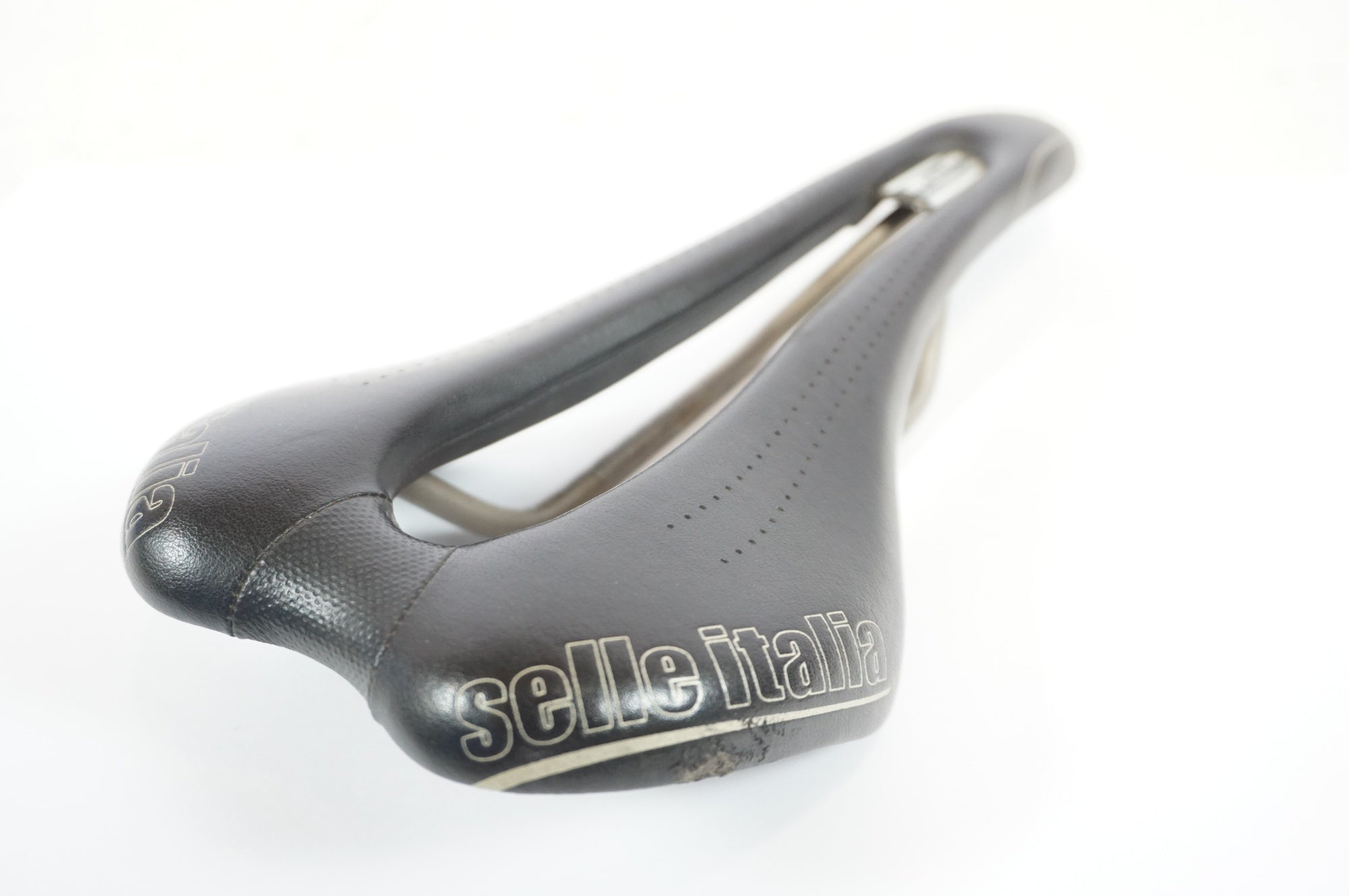 セライタリア SLR Titanium ブラック/シルバー SELLE ITALIA 「セライタリア」 SLR SUPER FLOW TITANIUM サドル