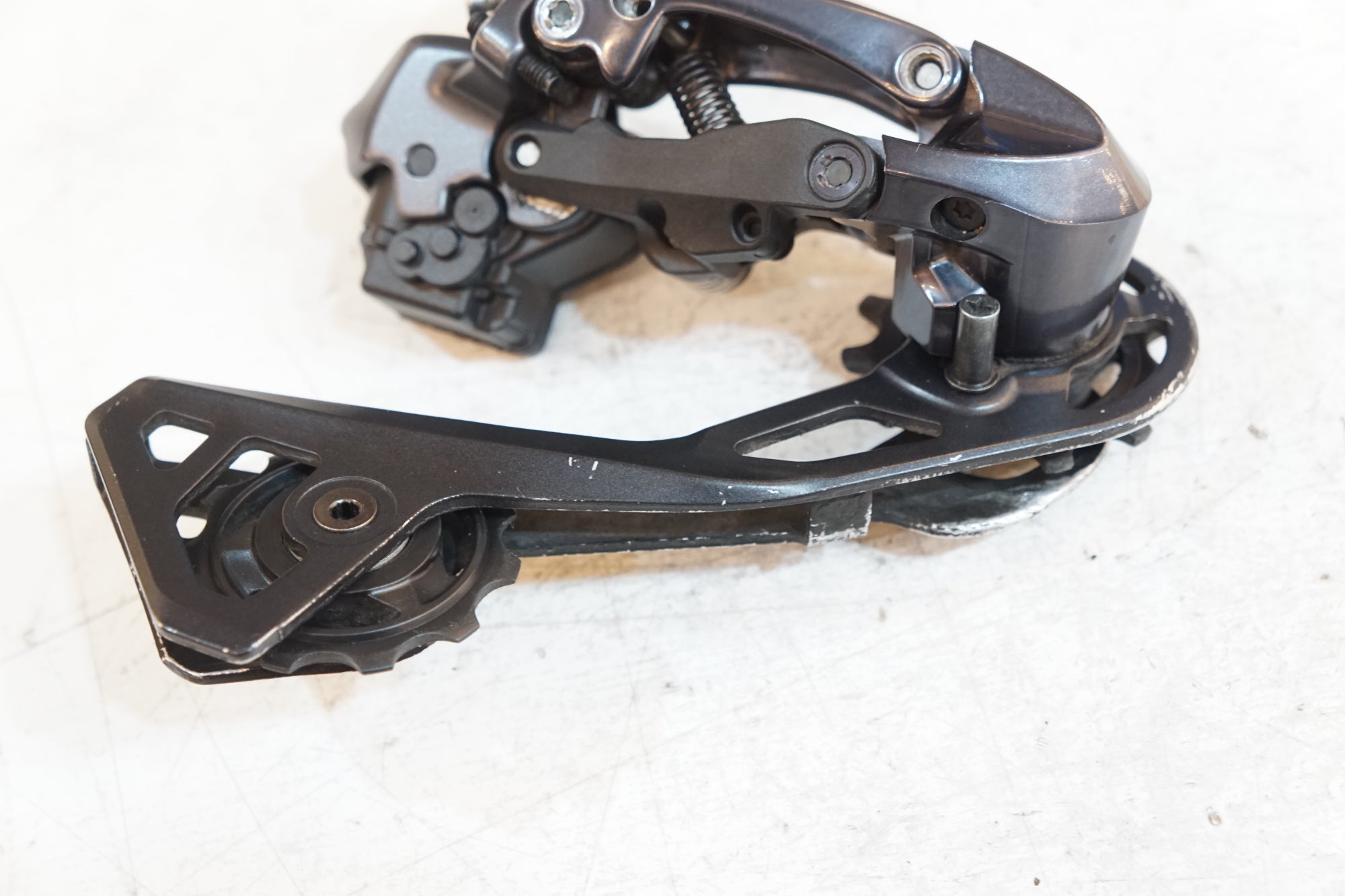 SHIMANO 「シマノ」 ULTEGRA RD-R8050 リアディレイラー / バイチャリ