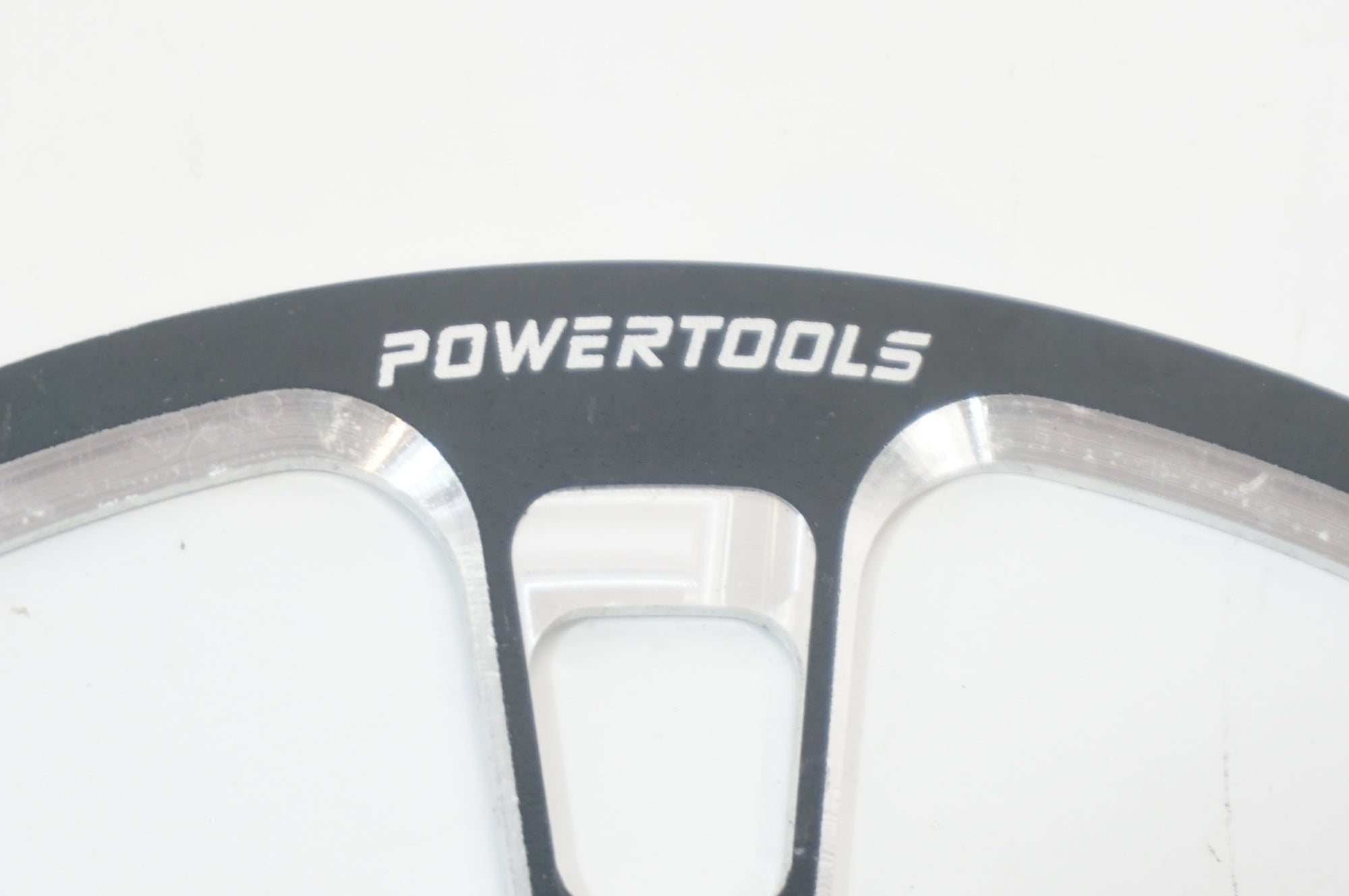 POWER TOOLS 56T BCD130 チェーンリング　ガード付き POWER TOOLS 「パワーツールズ」 LIGHT CNC チェーンリングガード
