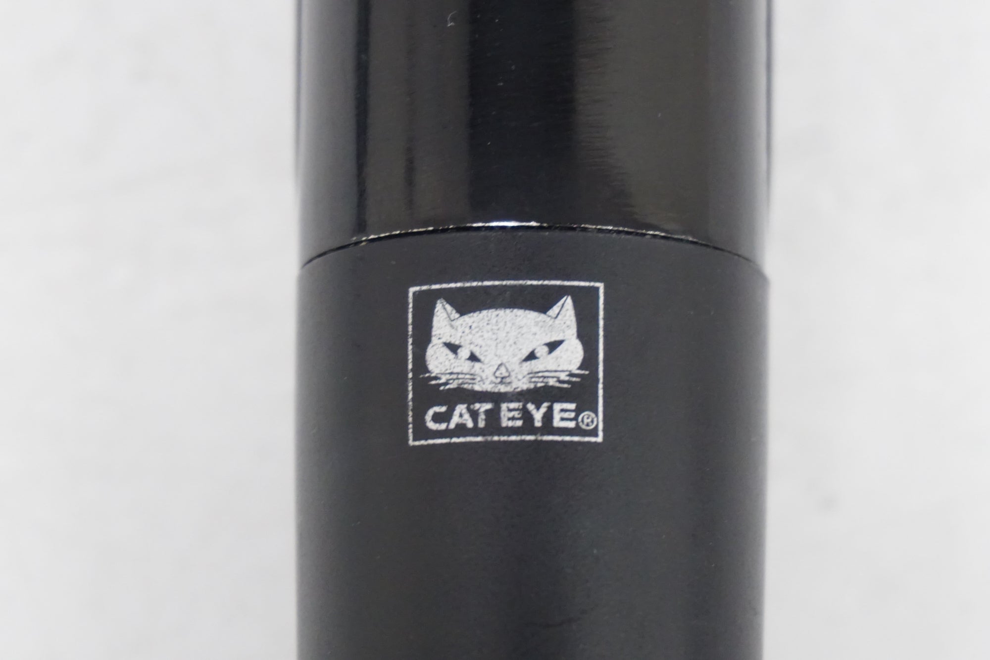 CATEYE 「キャットアイ」 VOLT400 フロントライト / 浜松店