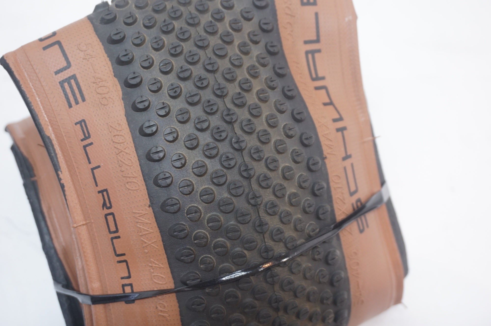 SCHWALBE 「シュワルベ」 G-ONE ALLROUND 406-54C TLE タイヤ2本セット / 世田谷店