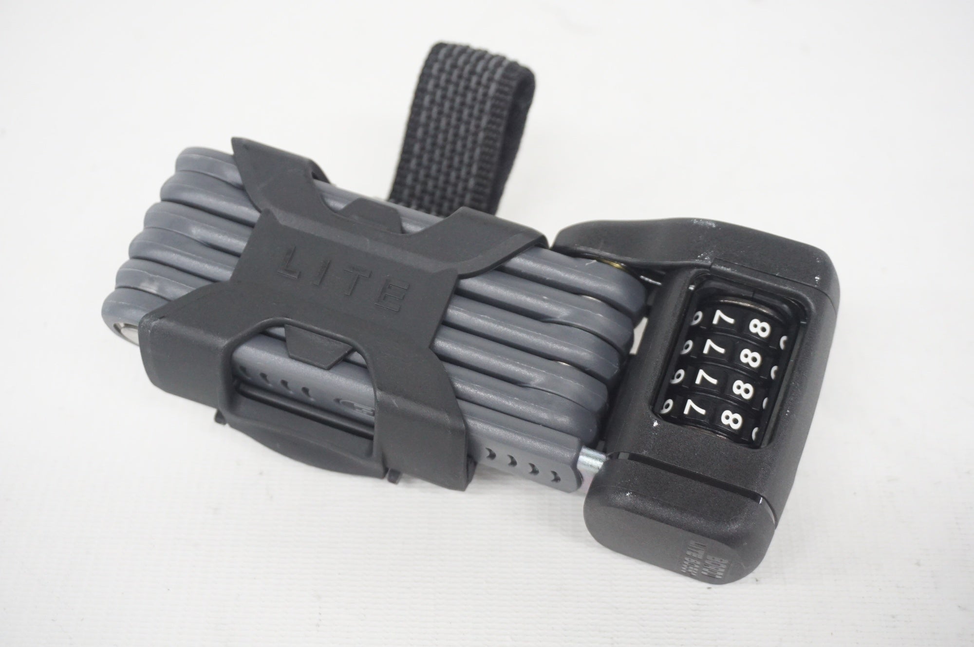 ABUS 「アバス」 BORDO LITE MINI 6055C ロック / 阪急塚口店