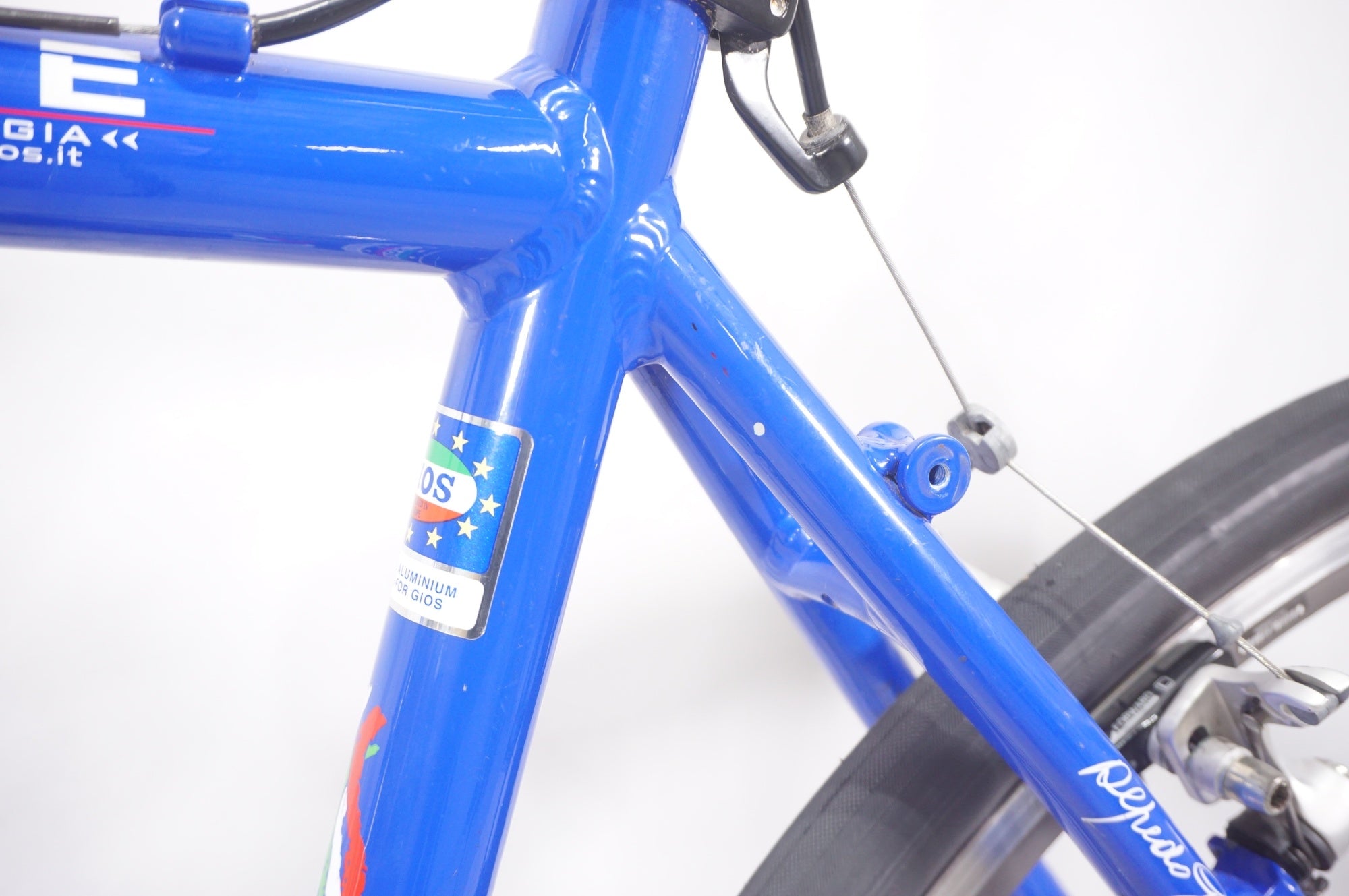 値下げしました【美品】GIOS PURE ロードバイク 青 ジオス PURE 2024年モデル [GIOS BLUE] 価格比較 - 価格.com
