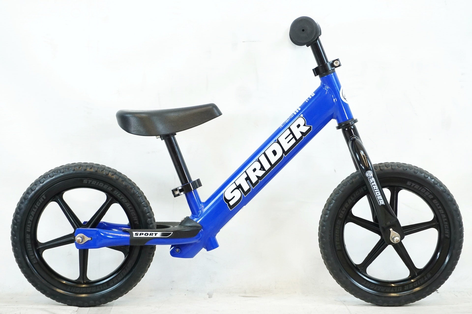 STRIDER 「ストライダー」 SPORT12 2022年モデル キックバイク / 有明ガーデン店
