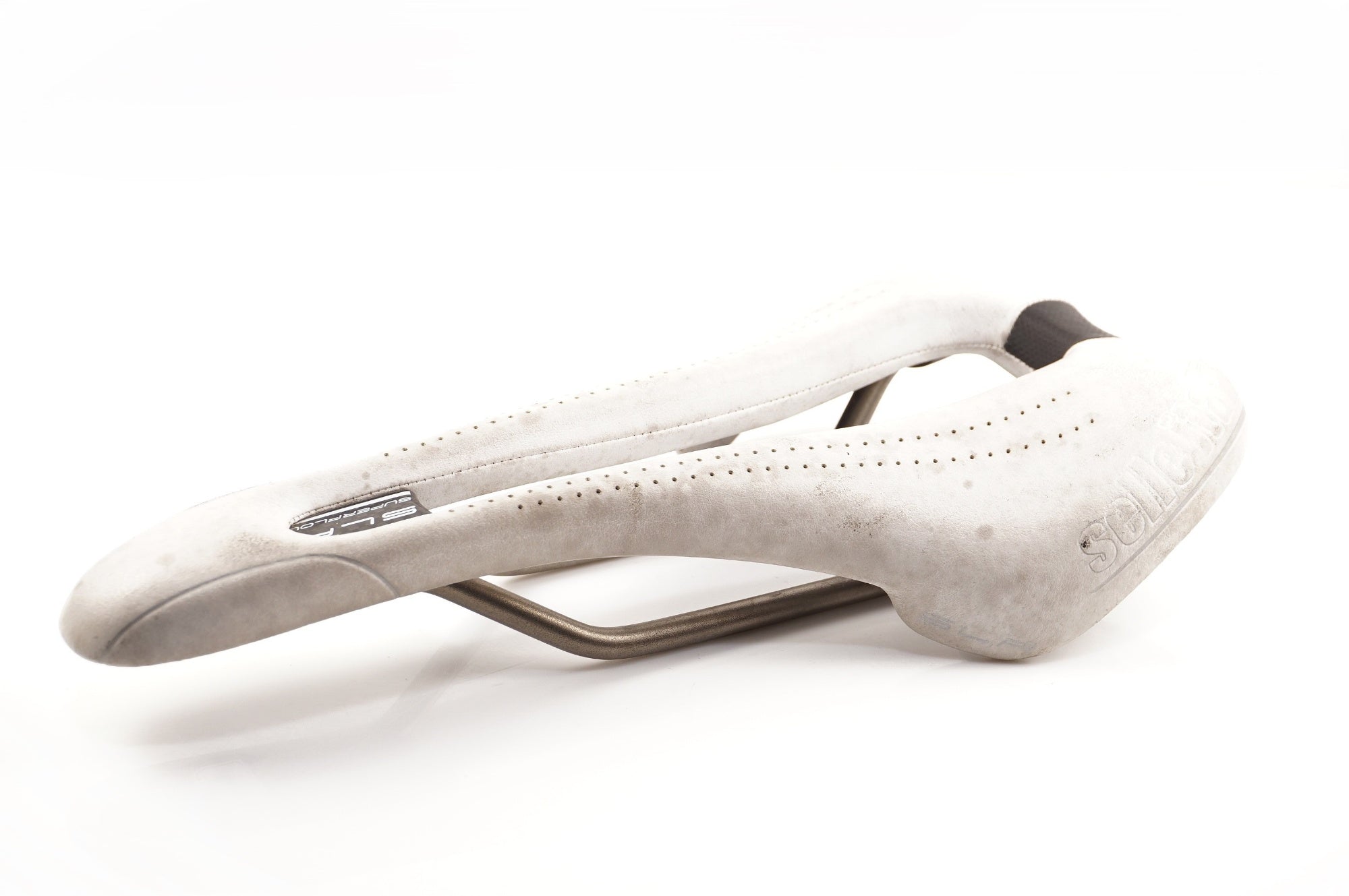 SELLE ITALIA 「セライタリア」 SLR SUPER FLOW TITANIUM サドル / 中目黒店
