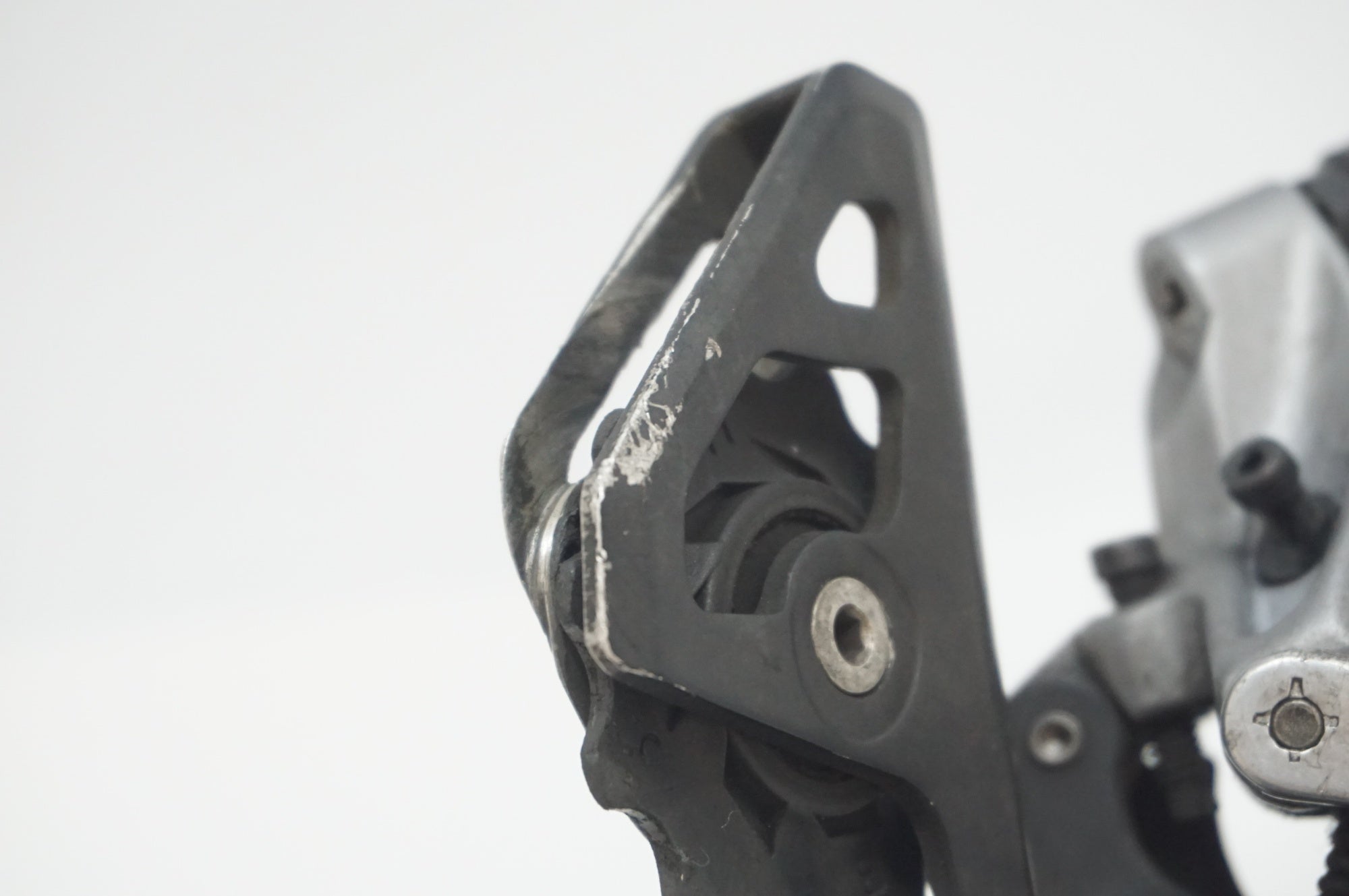 SHIMANO 「シマノ」 105 RD-R7000 リアディレイラー / 福岡アイランドシティ店
