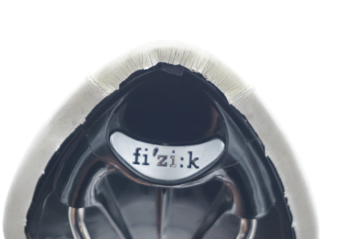 FIZIK 「フィジーク」 ARIONE WING FLEX サドル / 滋賀大津店