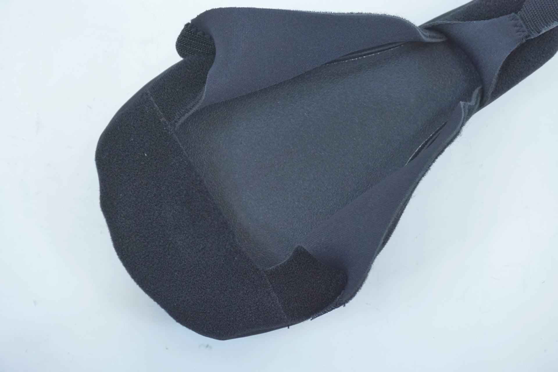 PEARL IZUMI 「パールイズミ」 3D COMFORT サドルカバー / 有明ガーデン店