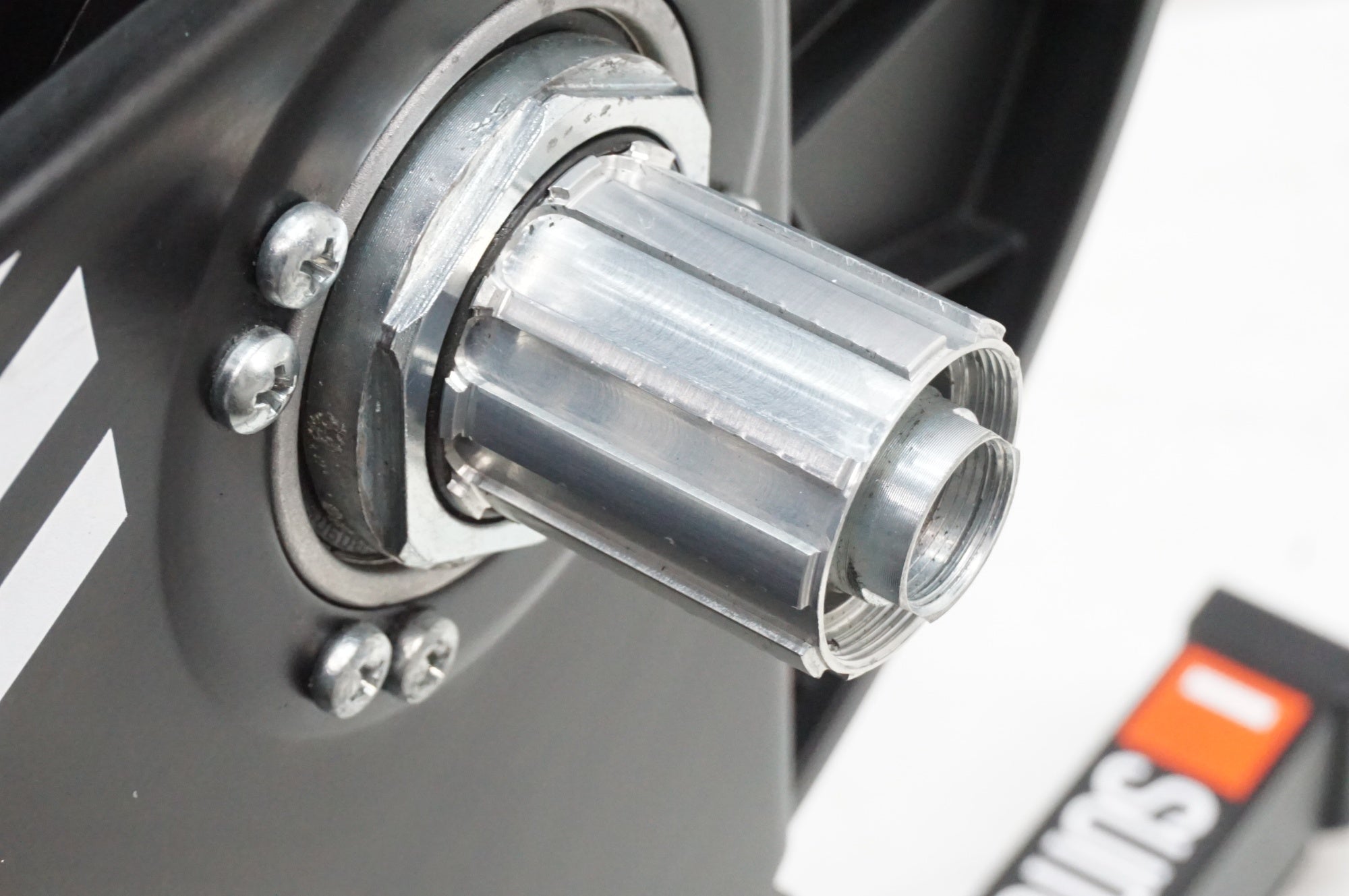 ELITE 「エリート」 SUITO-T スマートトレーナー / 大宮店