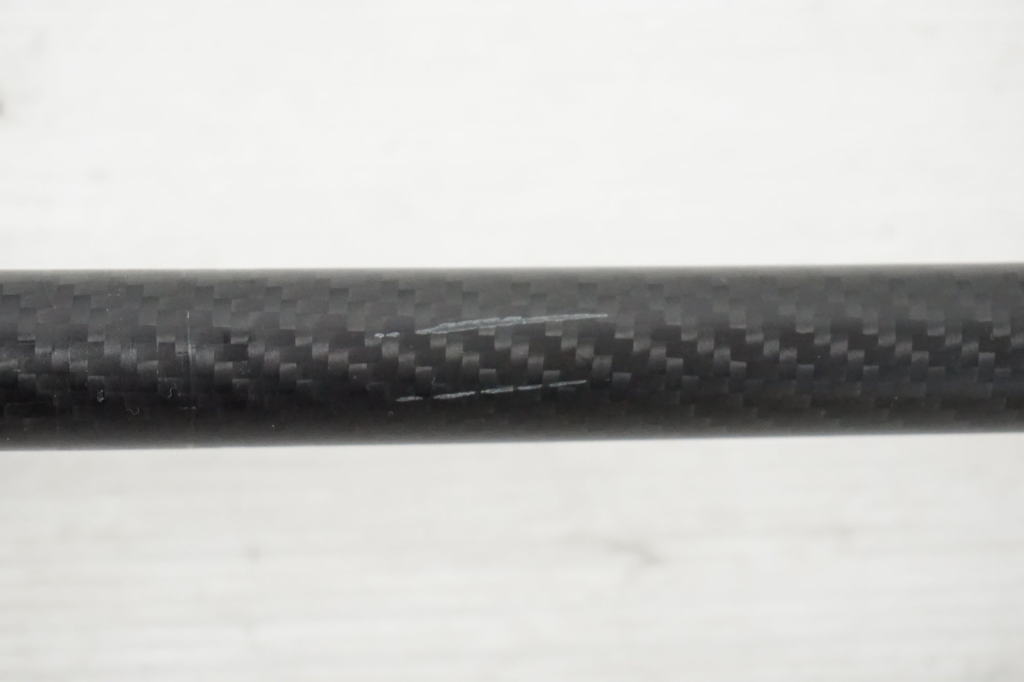 LOUIS GARNEAU 「ルイガノ」 カーボンラップ Φ25.4 562mm ハンドル / 奈良店