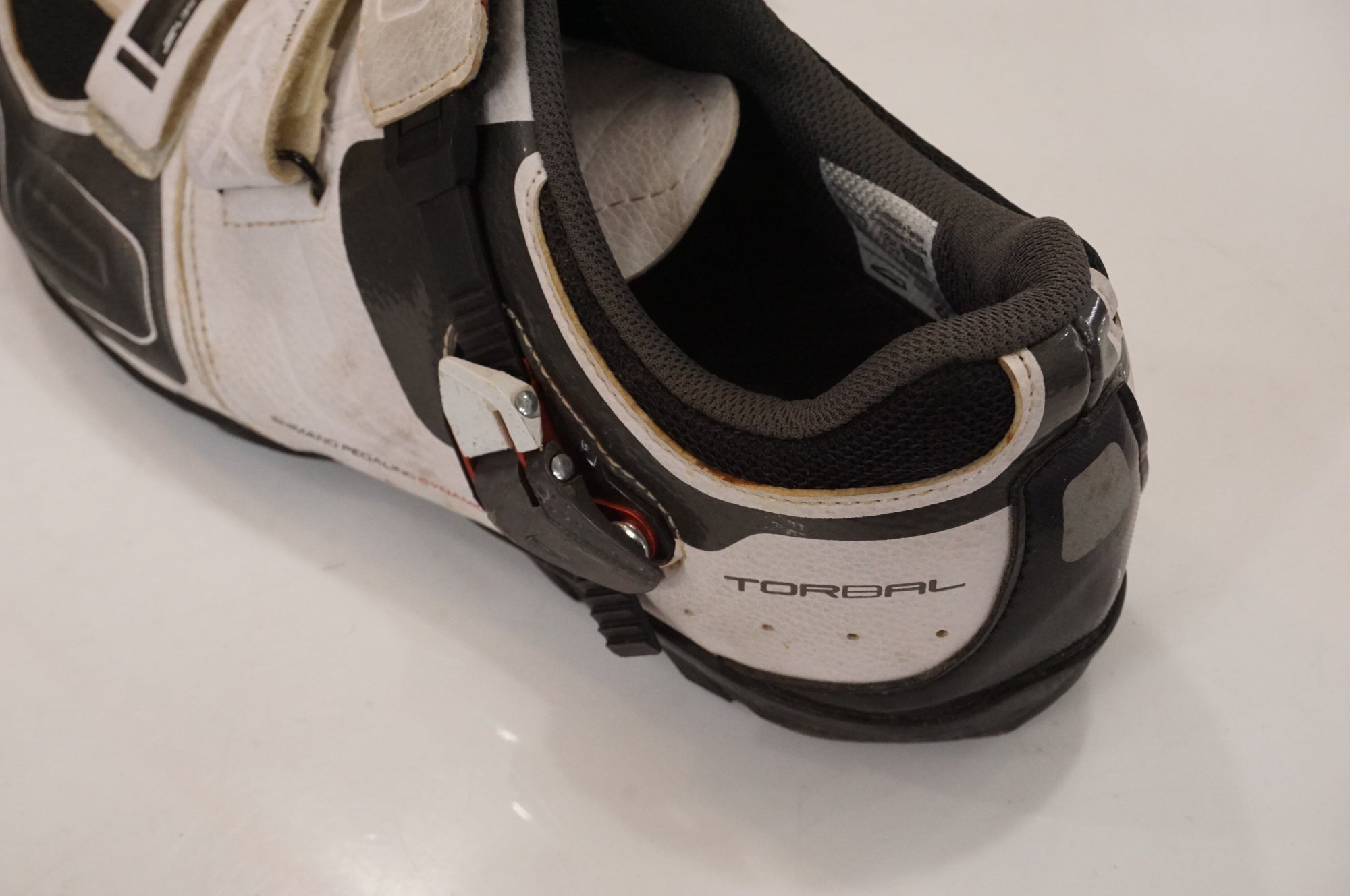 SHIMANO 「シマノ」 SH-M089WE 27.2cm シューズ / 大宮店