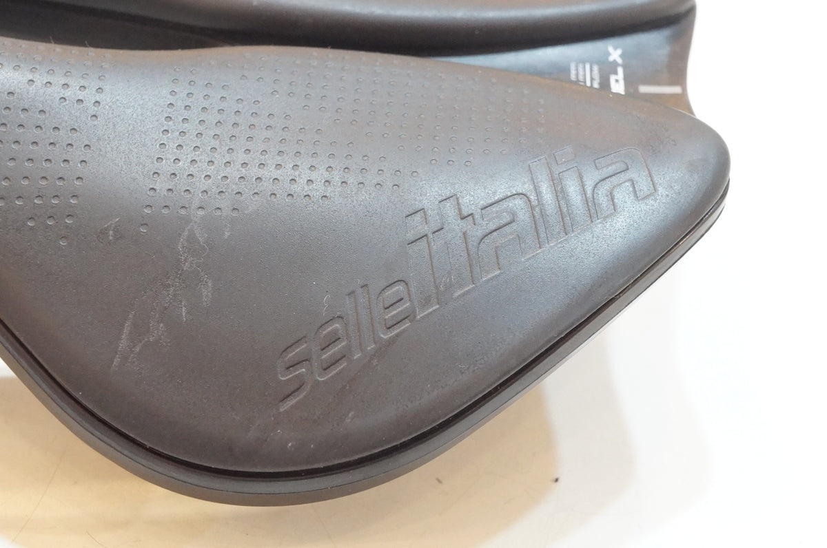 SELLE ITALIA 「セライタリア」 MODEL X BOOST サドル / 浦和ベース