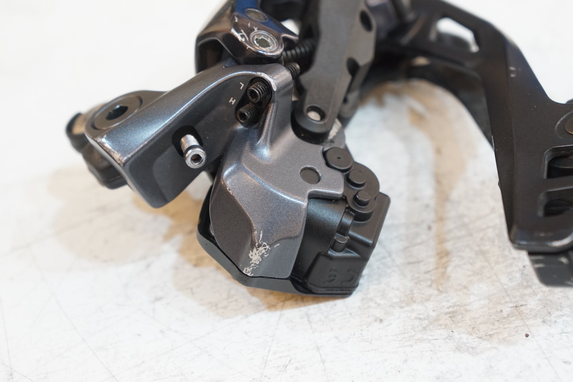 SHIMANO 「シマノ」 ULTEGRA RD-R8050 リアディレイラー / バイチャリ