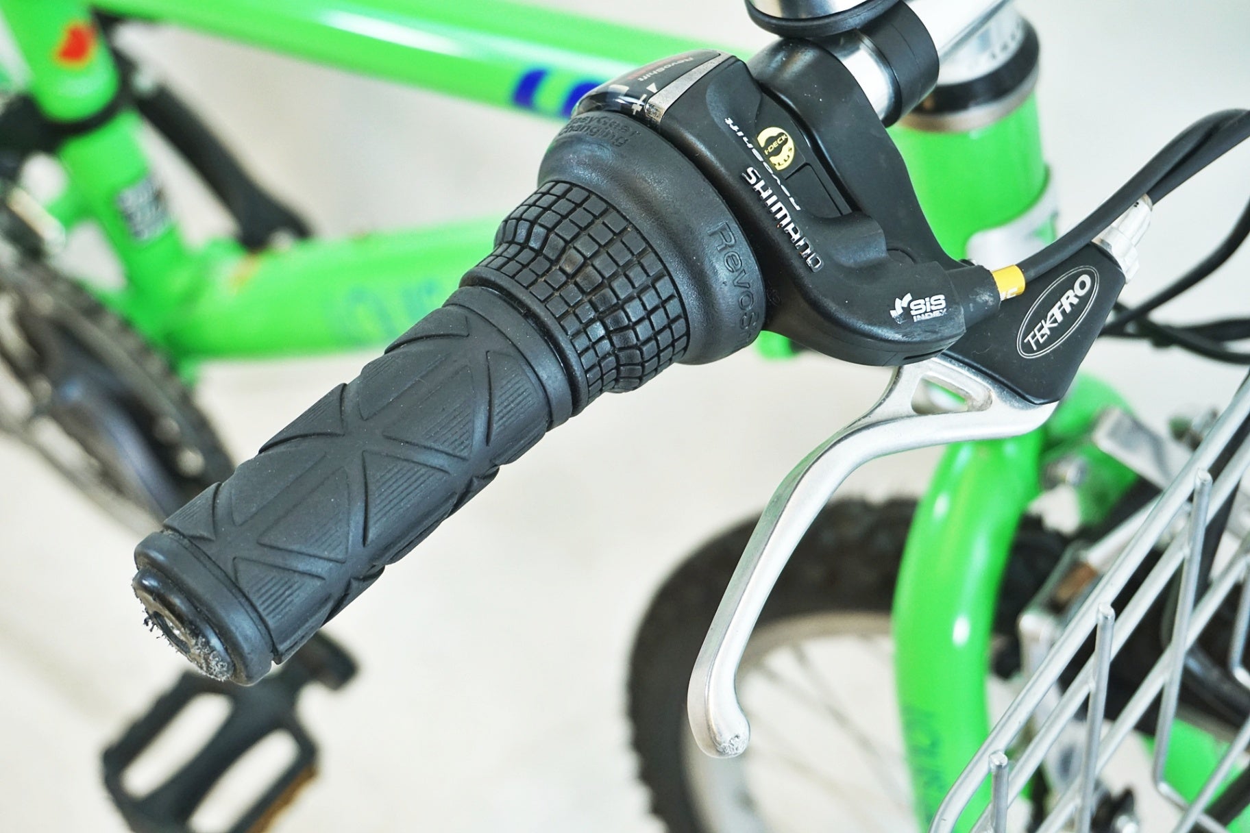 LOUIS GARNEAU 「ルイガノ」 LGS-J22 2019年モデル 22インチ キッズ