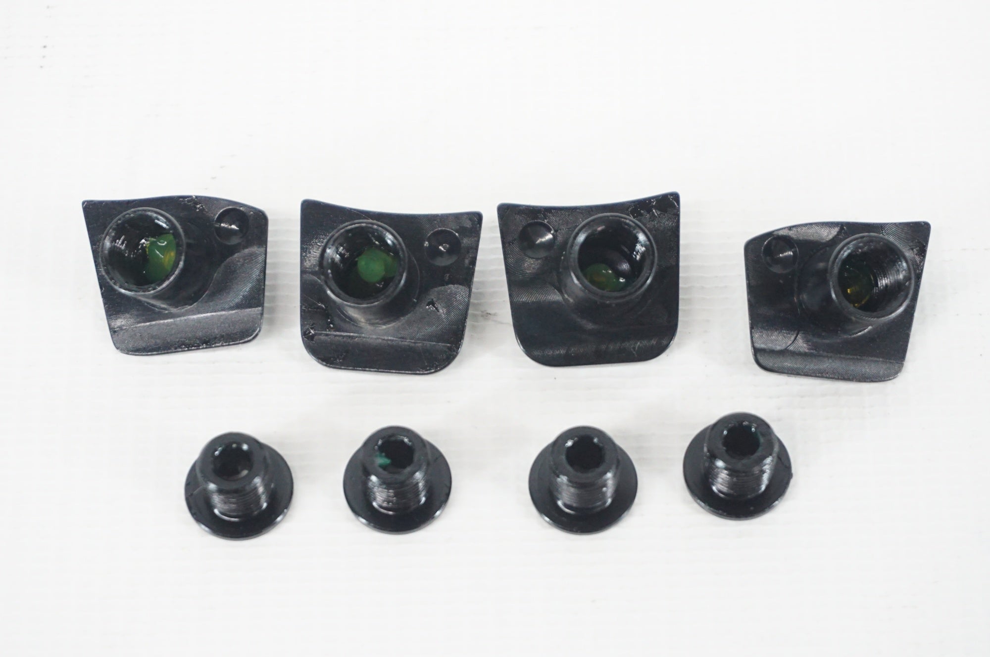 新品未使用品　CARBON-TI チェーンリング（40T） CARBON-TI 「カーボンチ」 X-COVER DA9200 R9200用 チェーンリング