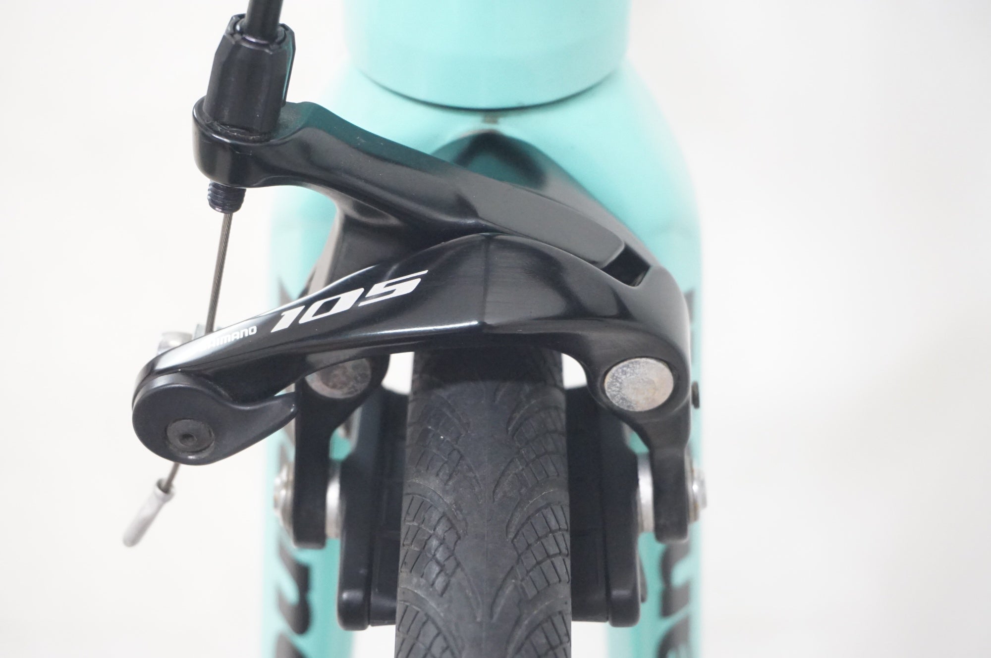 Bianchi VIA NIRONE7 PRO 105 11速基本発送送料無料！ Bianchi ビアンキニローネ7 SHIMANO 105 11SP VIA NIRONE 7 DISC