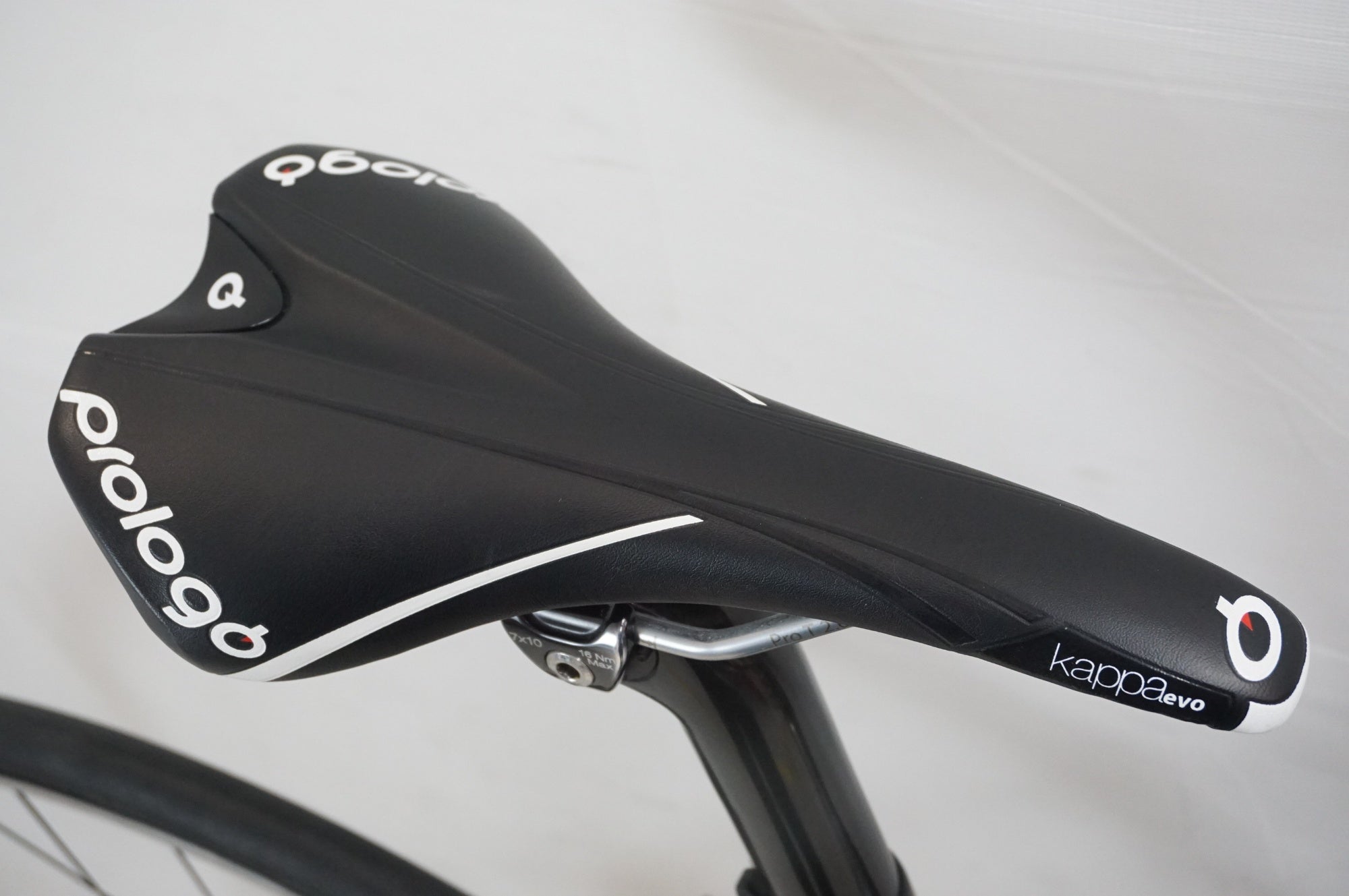 TREK 「トレック」 EMONDA SLR 2018年頃モデル ロードバイク