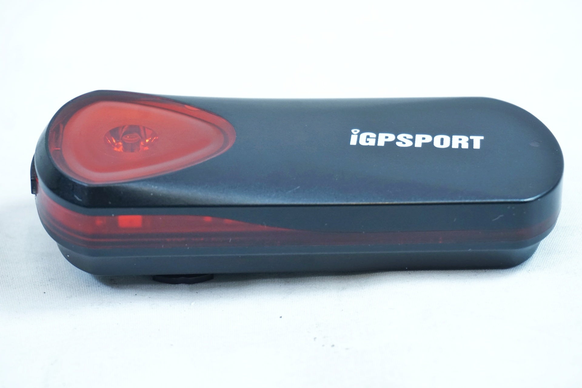 iGPSPORT 「アイジーピースポーツ」 SR30 スマートレーダー リアライト