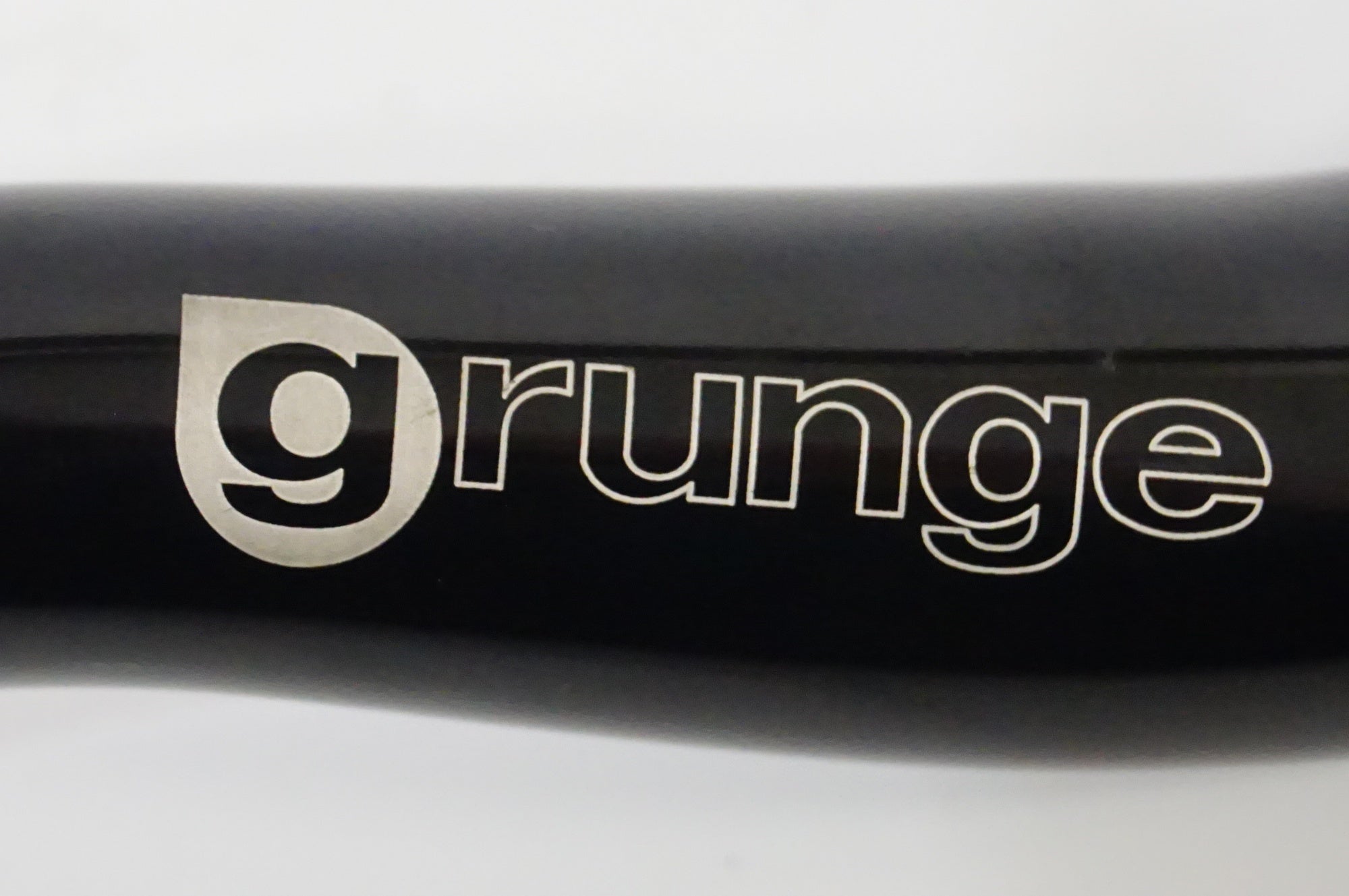 GRUNGE 「グランジ」 FUN RB φ31.8 700mm ハンドル / 浜松店