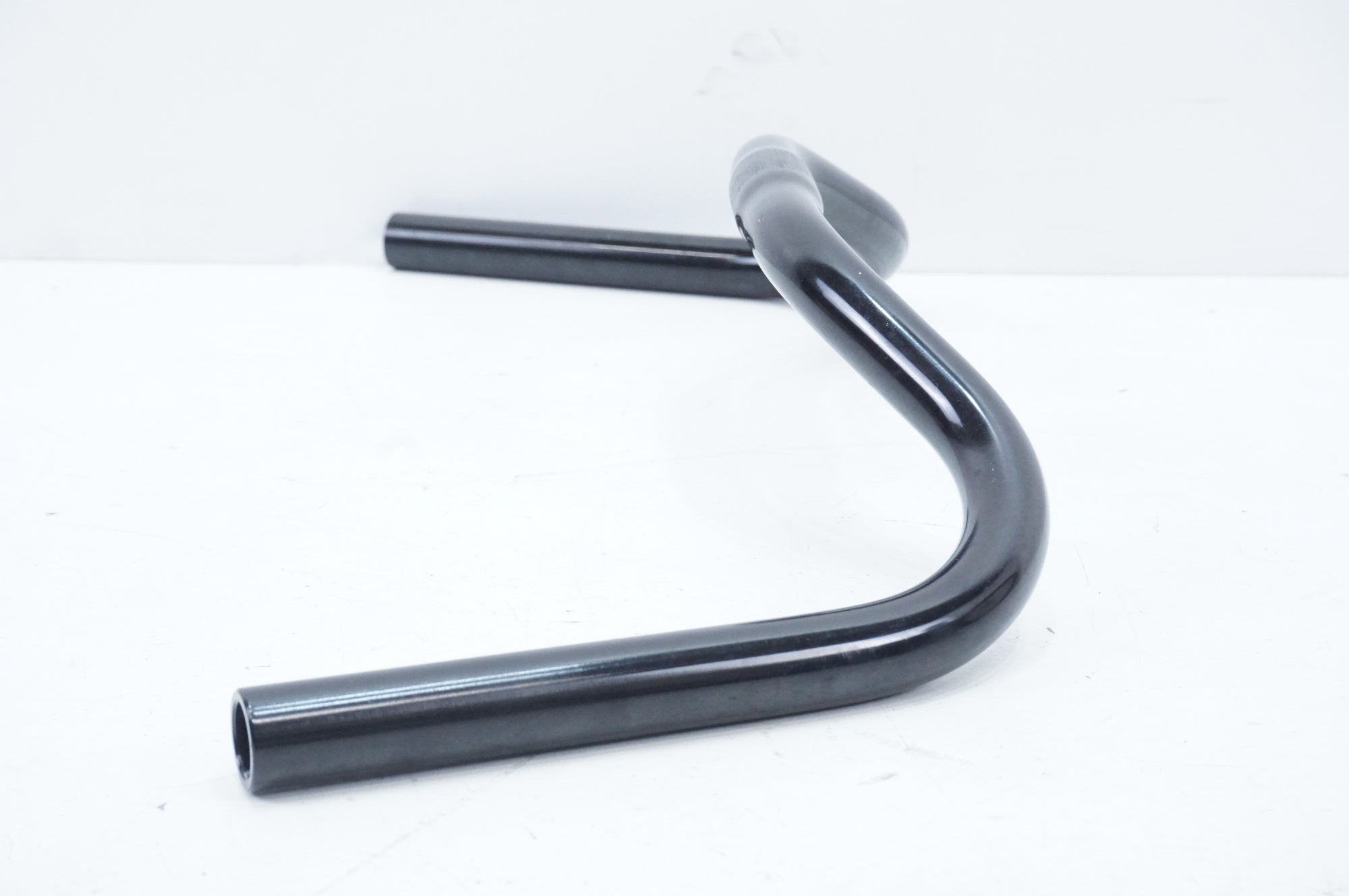 NITTO 「ニットー」 B302 490mm φ25.4 ブロムナード ハンドル / 大宮店