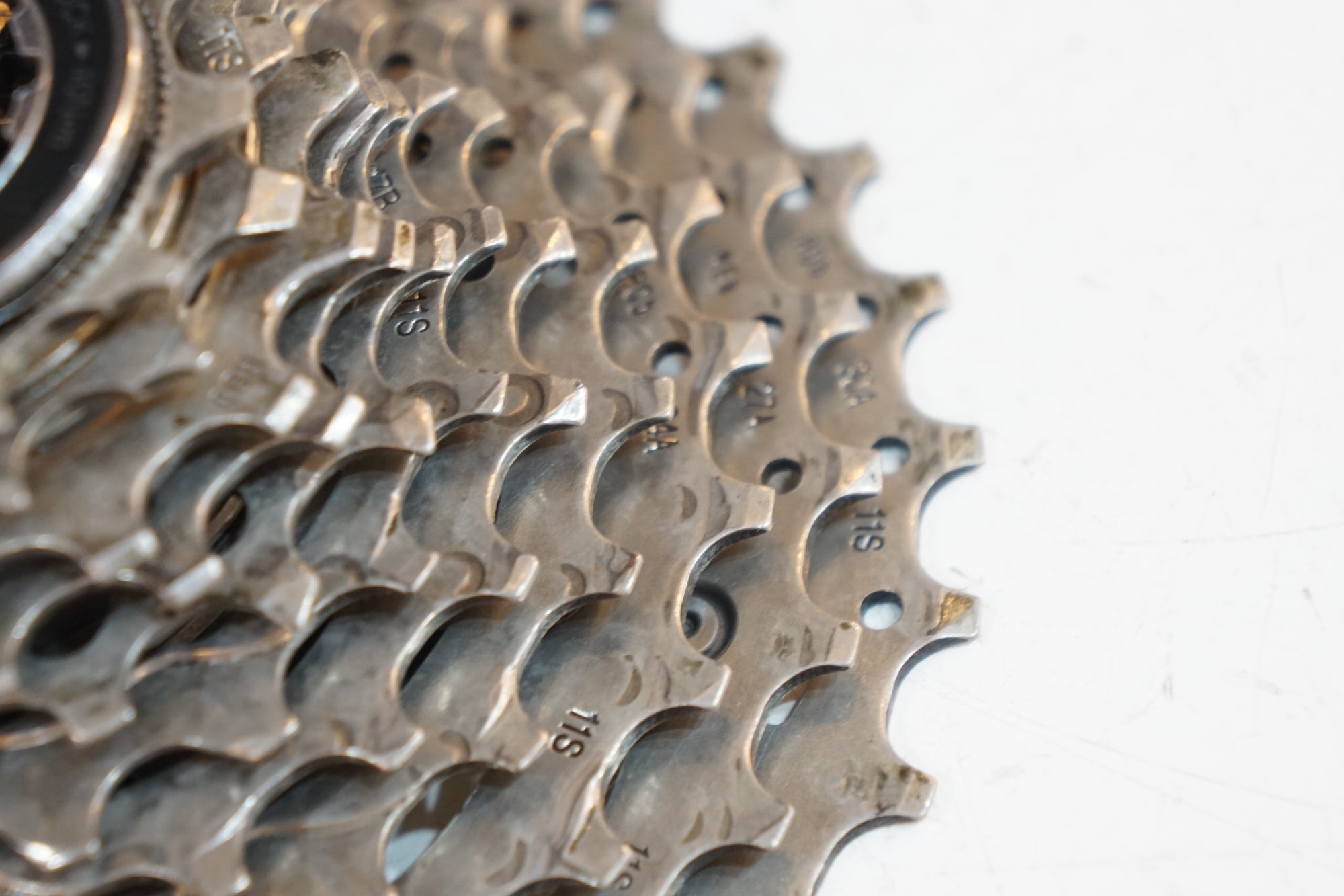 SHIMANO 「シマノ」 105 CS-R7000 11-30T 11S スプロケット / バイチャリ浦和ベース