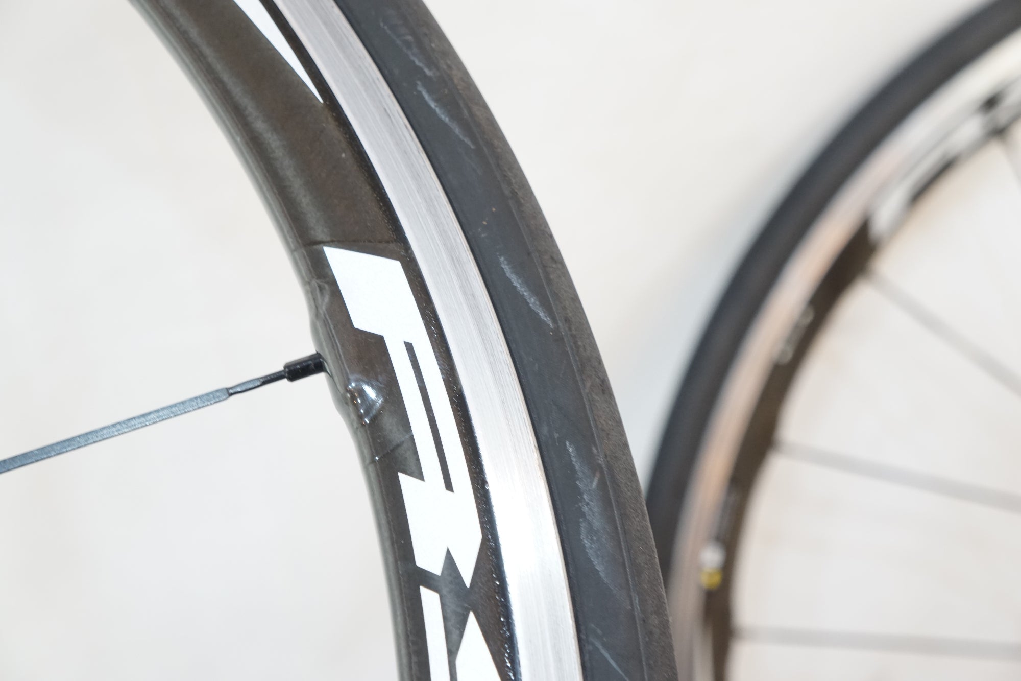 SHIMANO 「シマノ」 WH-RS81 シマノ11速 622×15C ホイールセット / バイチャリ浦和ベース