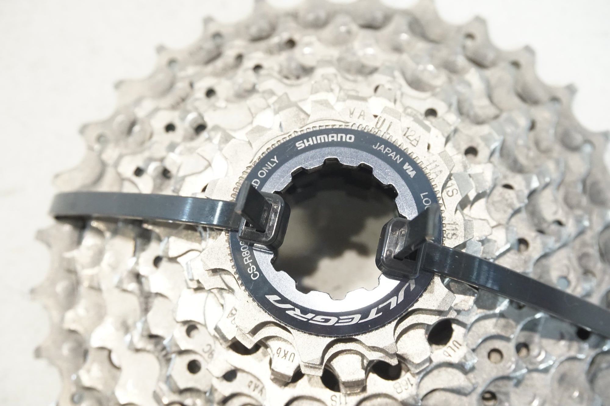 SHIMANO 「シマノ」 ULTEGRA CS-R8000 11-32T スプロケット / 横浜戸塚店