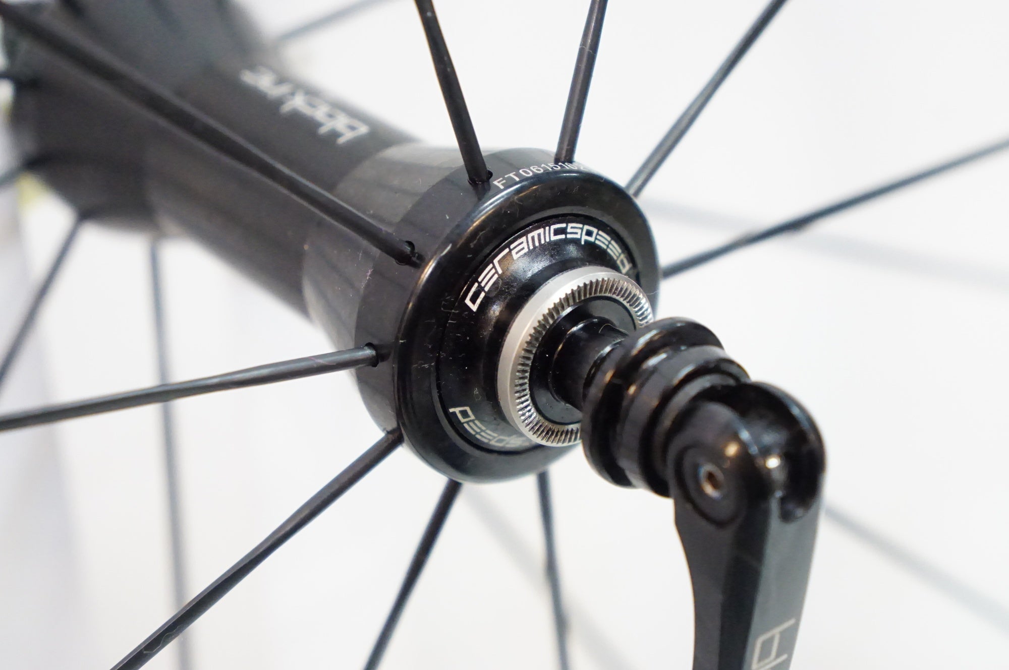 BLACKINC 「ブラックインク」 BLACK THIRTY C シマノ 11速 ホイールセット / 熊谷本店