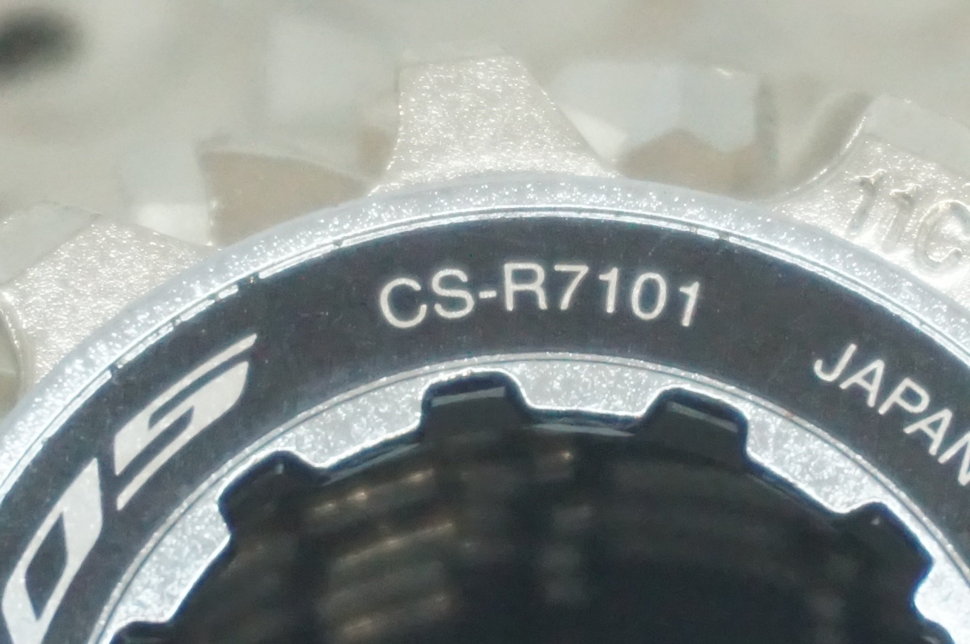SHIMANO 「シマノ」 105 CS-R7101 11-34T スプロケット / 福岡店