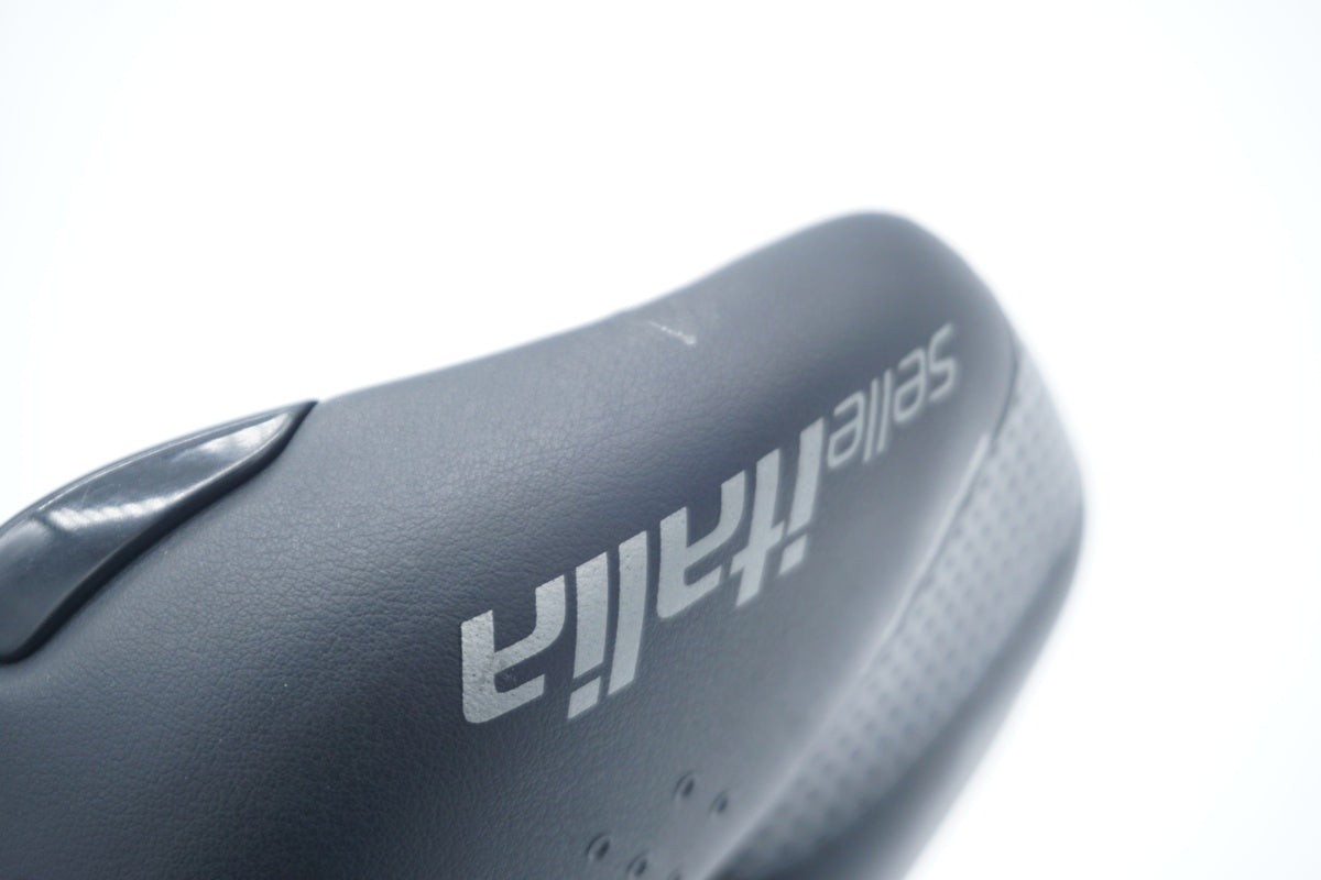 SELLE ITALIA 「セライタリア」 NOVUS SUPER FLOW ENDRANCE サドル / 滋賀大津店