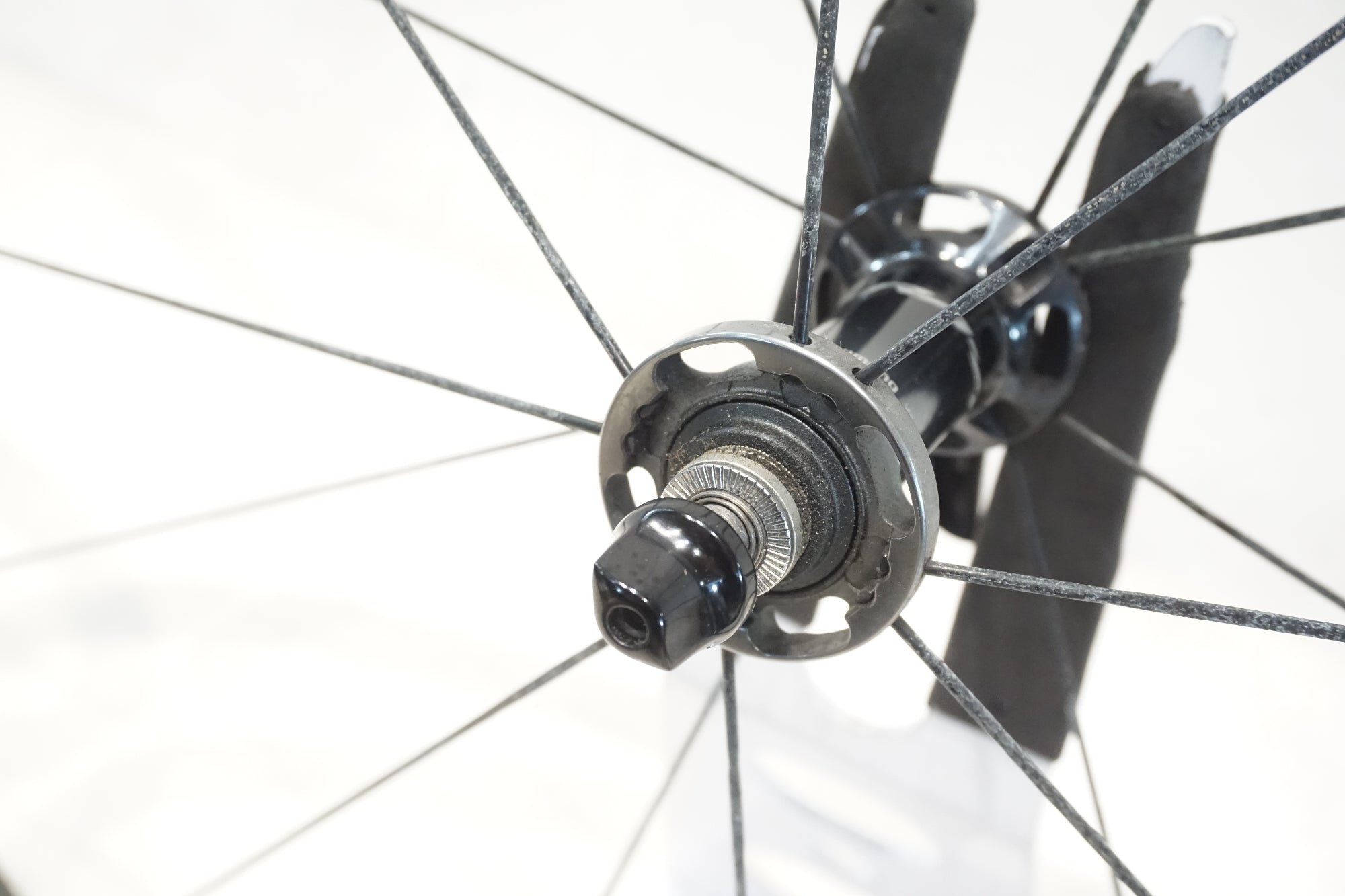 SHIMANO 「シマノ」 DURA-ACE WH-R9100-C24-CL シマノ11速 ホイール