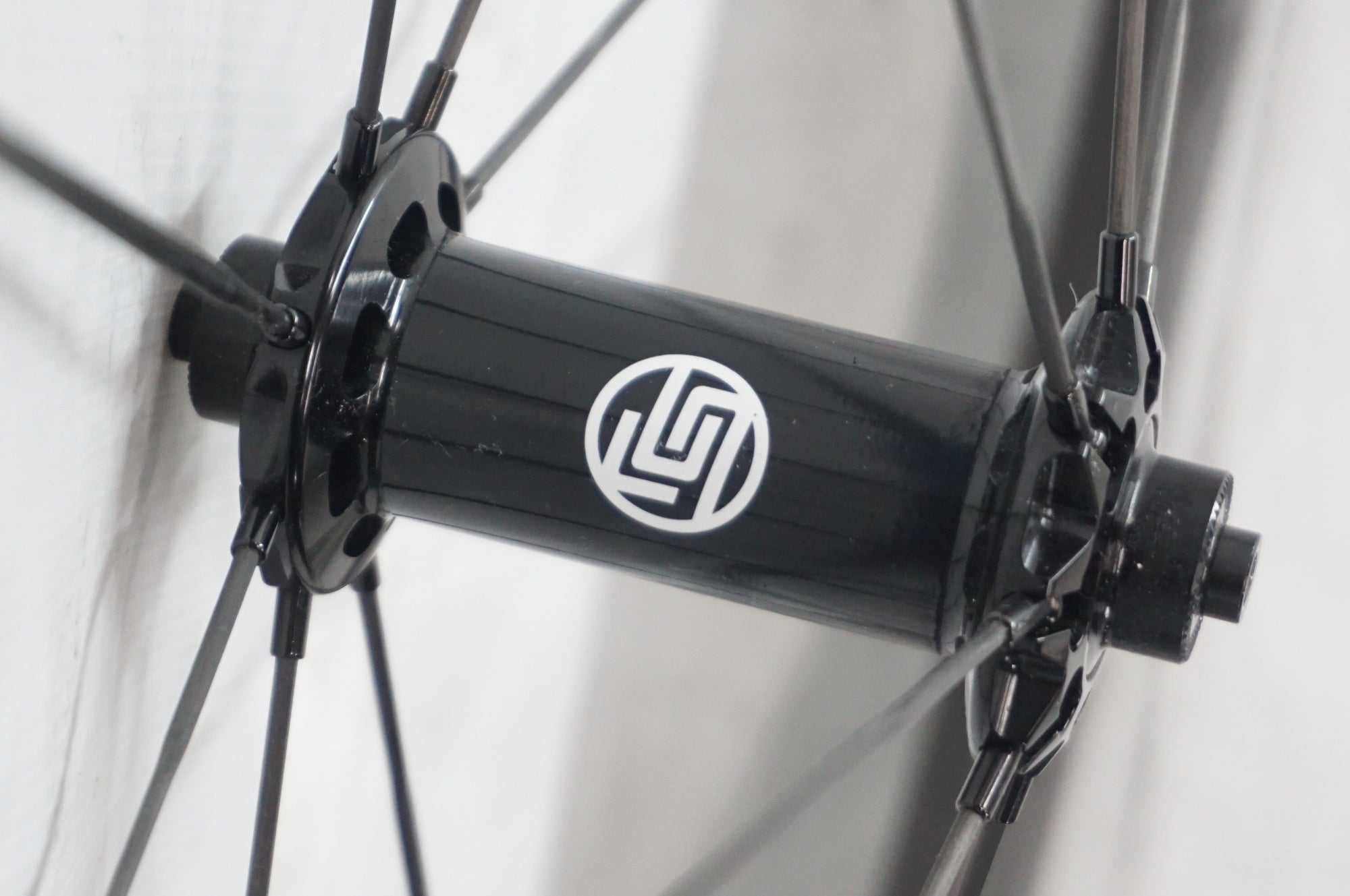 LUN 「ルン」 HYPER 38mm リムブレーキ シマノ11速 ホイールセット