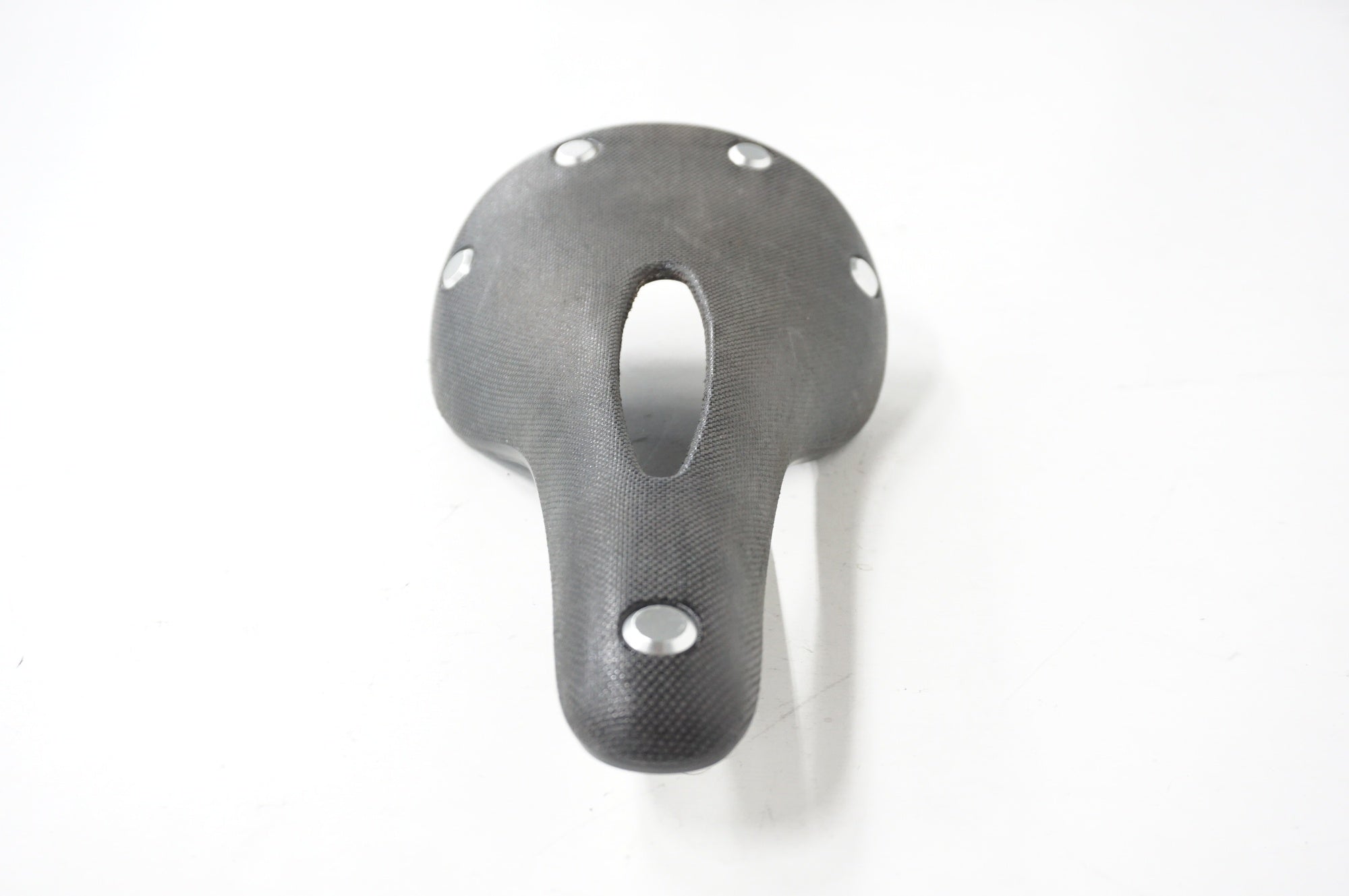 BROOKS 「ブルックス」 CAMBIUM C15 CARVED サドル / 阪急塚口店