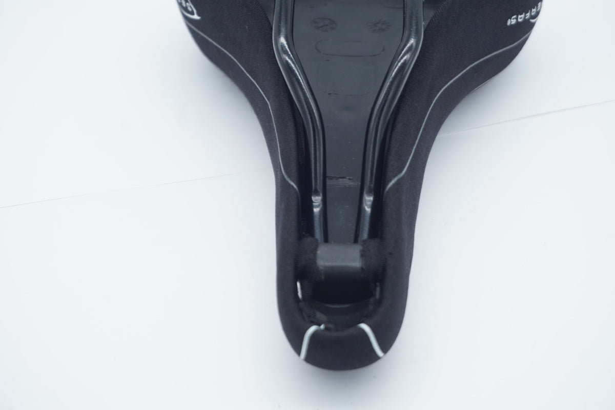 SERFAS 「サーファス」 REACTIVE GEL サドル / 滋賀大津店