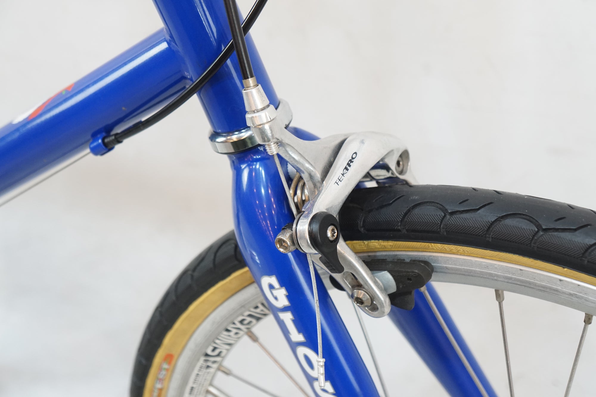 GIOS 「ジオス」 MIGNON 2015年モデル 20インチ ミニベロ / バイチャリ