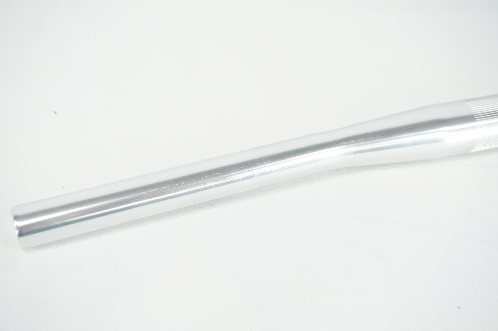 KALLOY 「カロイ」 AL-003 Φ31.8 540mm ハンドル / 阪急塚口店