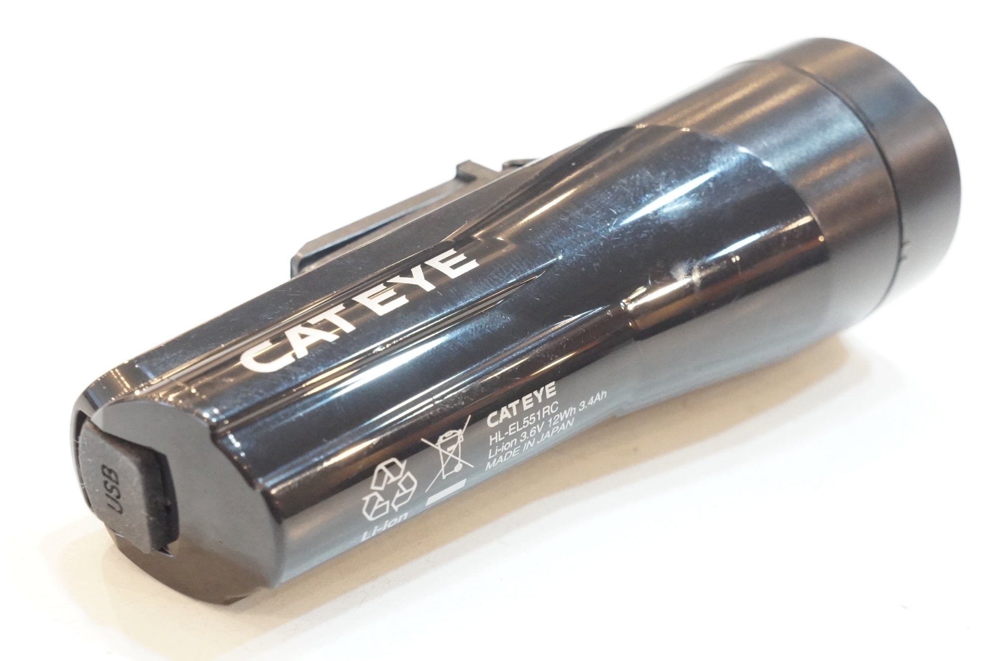 CATEYE 「キャットアイ」 GVOLT70 フロントライト / 浦和ベース