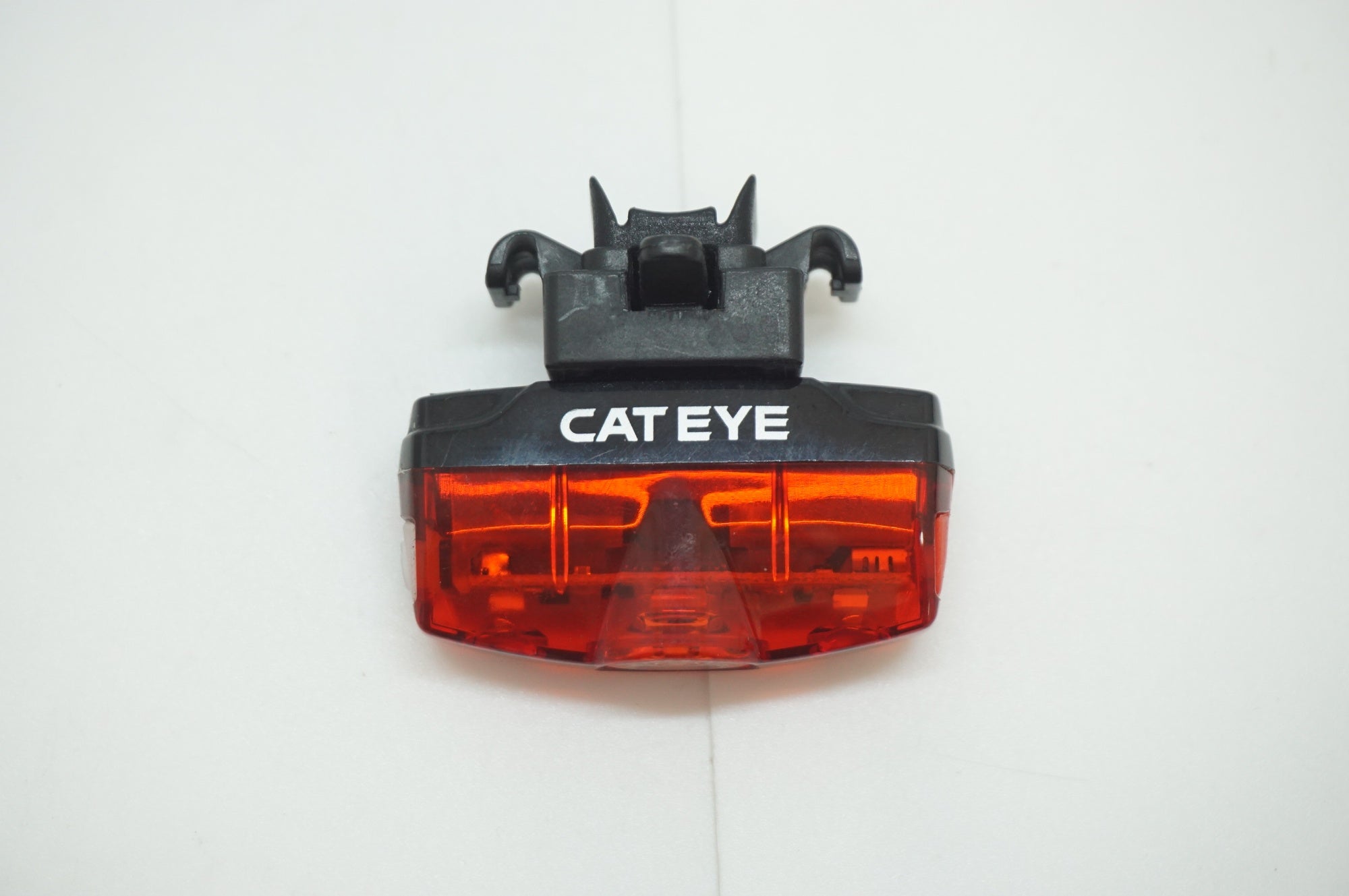 CATEYE 「キャットアイ」 TL-LD635 リアライト / 福岡店